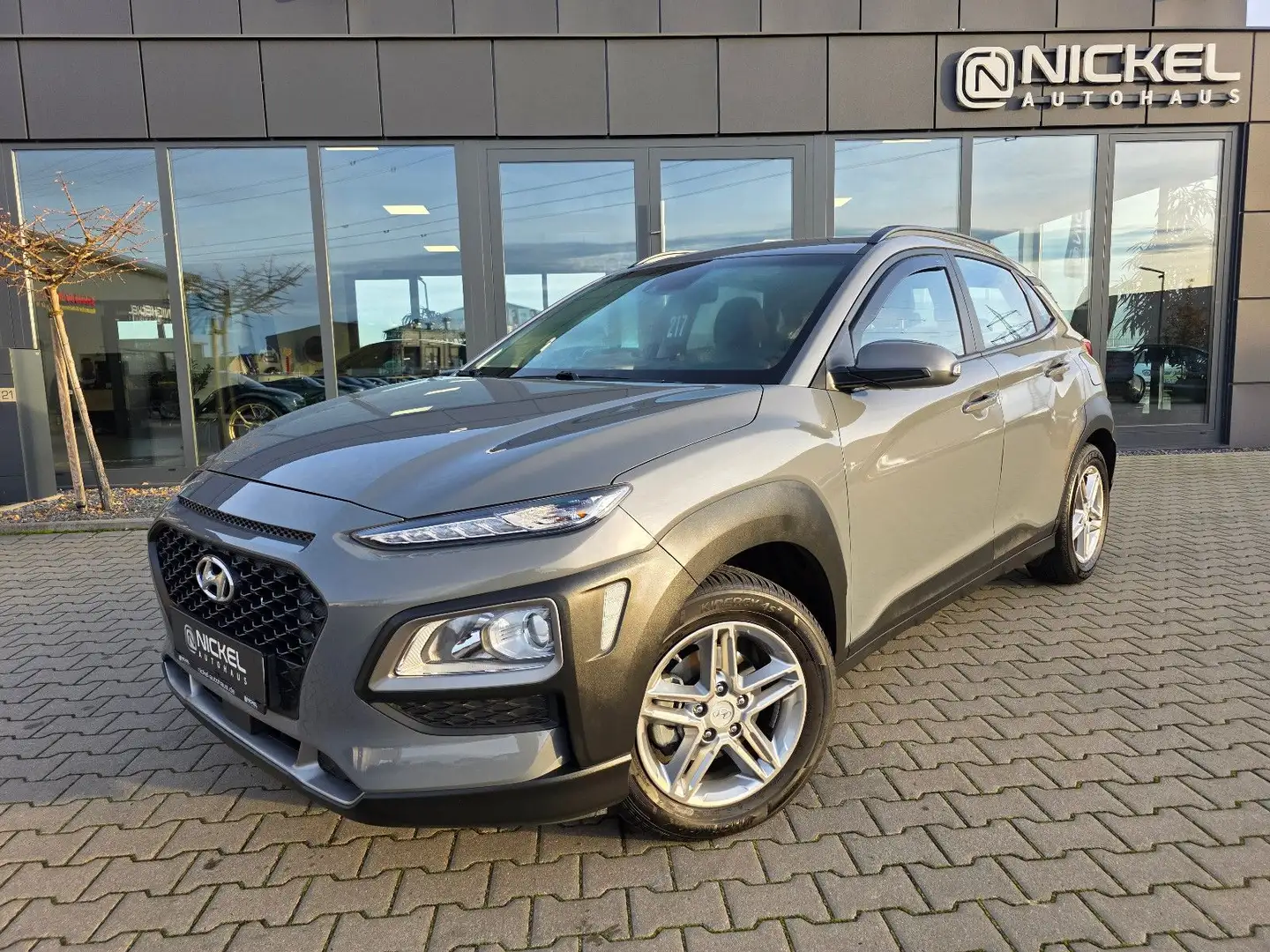 Hyundai KONA *Kamera*AHK*Navi*Top* Grau - 1