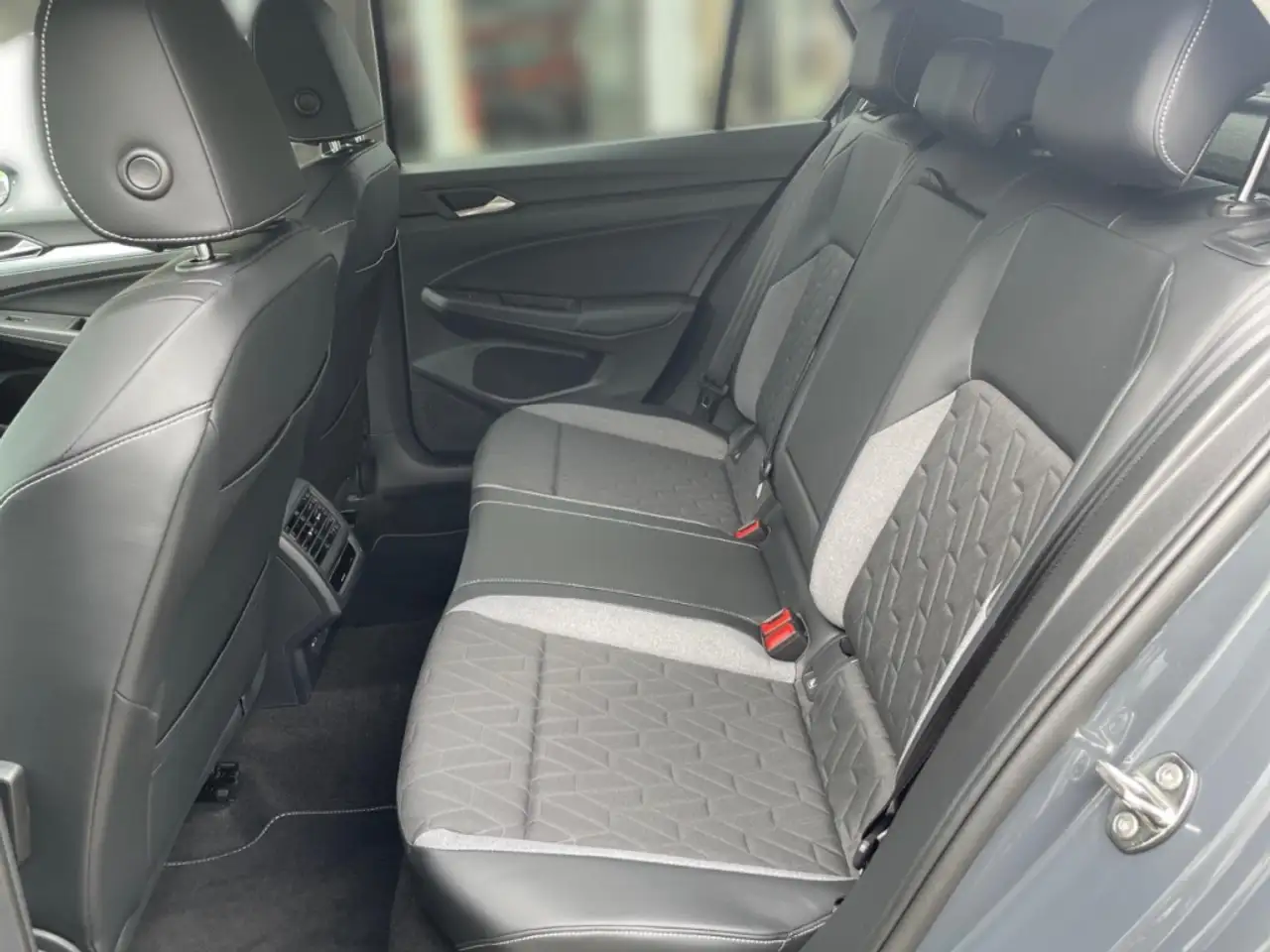 Volkswagen Golf VIII 1.5 eTSI 110 kW Goal Mildhybrid EU6e AHK-el. 11
