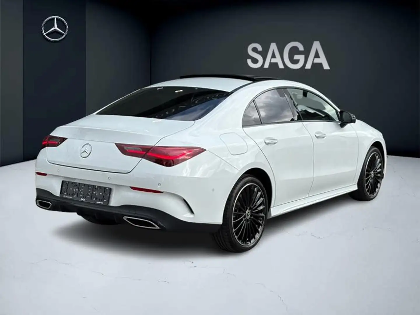 Mercedes-Benz CLA 250 e Coupé AMG Pack Night Toit Pano Noir - 2