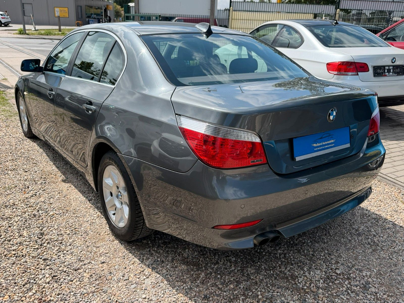 BMW 520 i A *SitzH*PANO*PDC*Klima* TÜV Neu — photo 5
