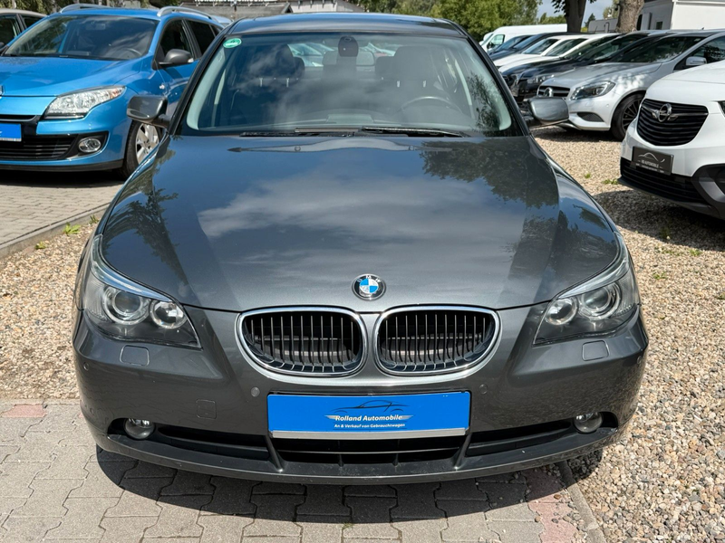 BMW 520 i A *SitzH*PANO*PDC*Klima* TÜV Neu — photo 3