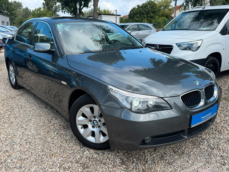 BMW 520 i A *SitzH*PANO*PDC*Klima* TÜV Neu