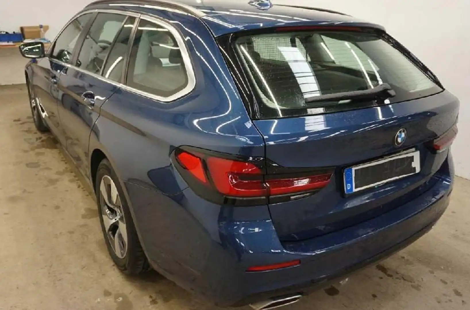 BMW 520 d LIVE*AHK*LED*LEDER*CARPLAY*KAM* Blu/Azzurro - 2