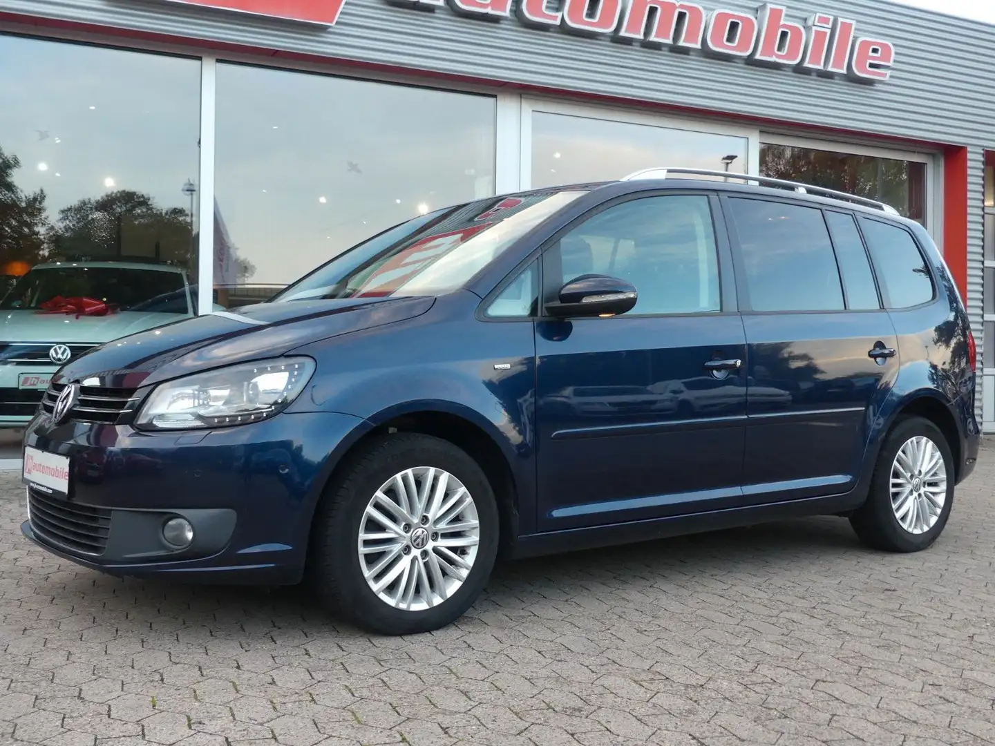 Volkswagen Touran Cup*Kamera*Navi*Sitzhzg.*AHK Blau - 1