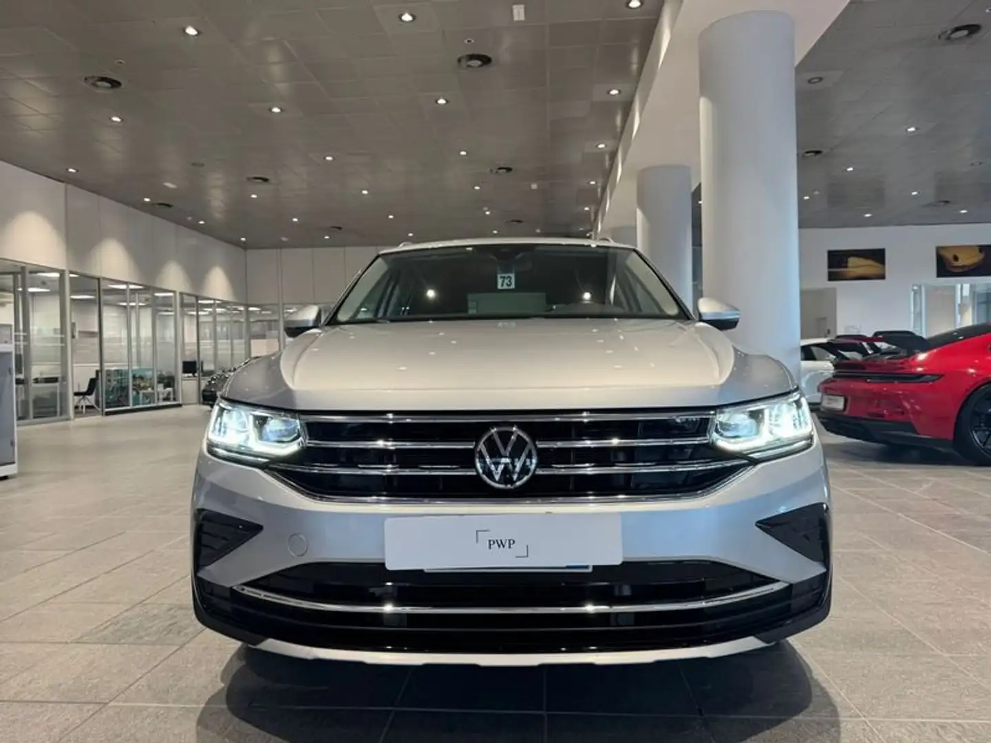 Volkswagen Tiguan 1.4 TSI eHYBRID DSG Elegance PHEV Silver - 2
