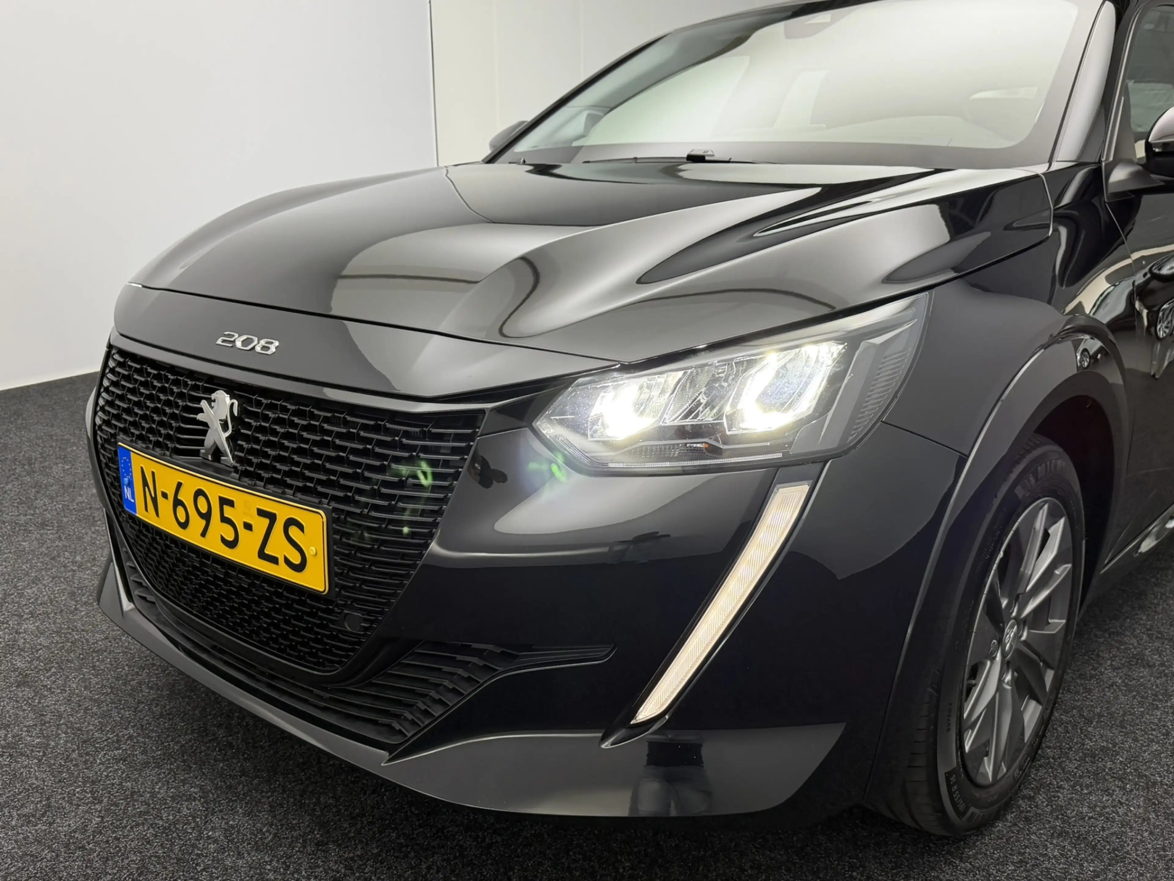 Peugeot e-208 EV Active Pack 50 kWh 3-Fase SOH 92,4% | Navigatie — photo 10