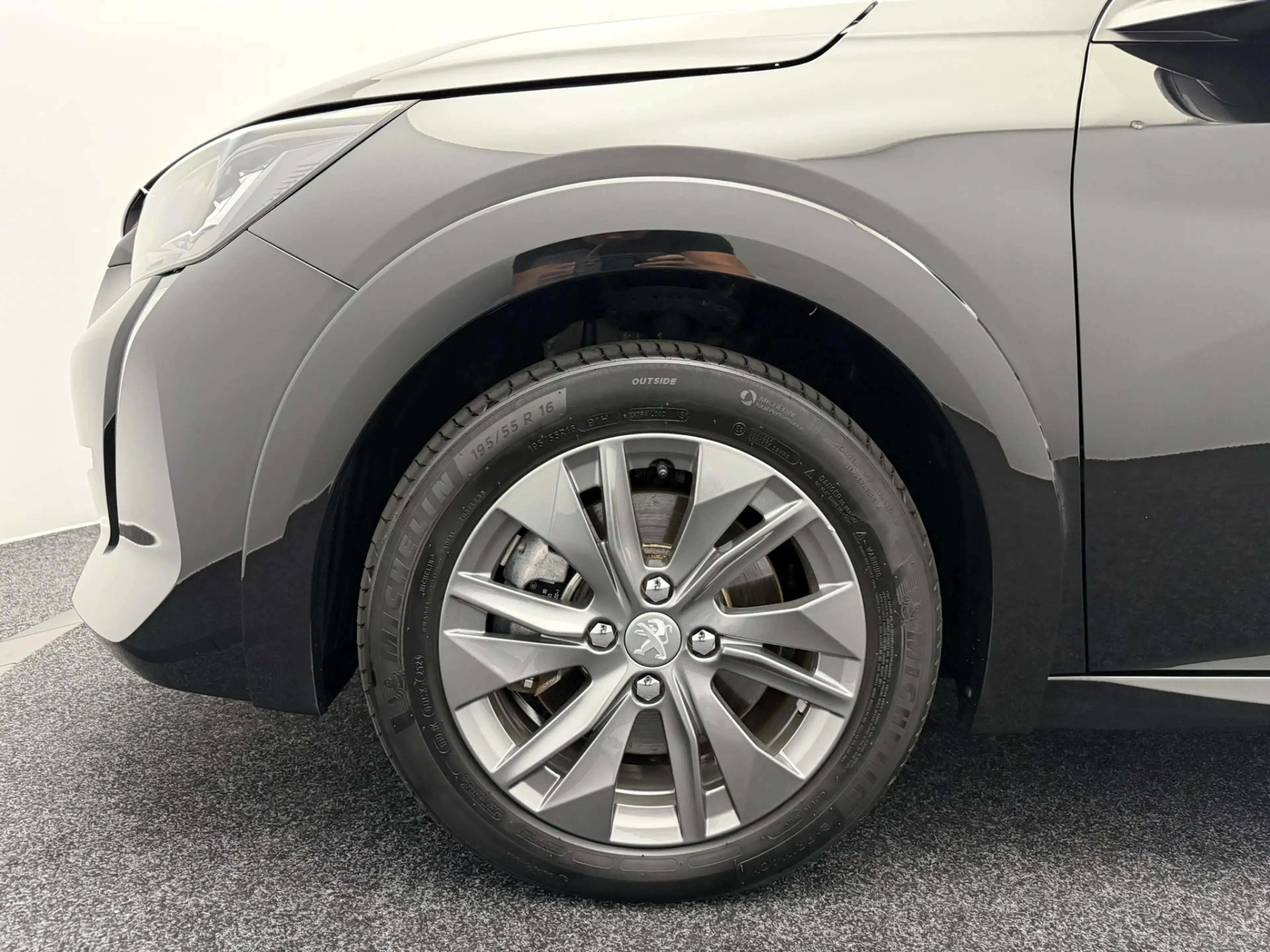 Peugeot e-208 EV Active Pack 50 kWh 3-Fase SOH 92,4% | Navigatie — photo 21