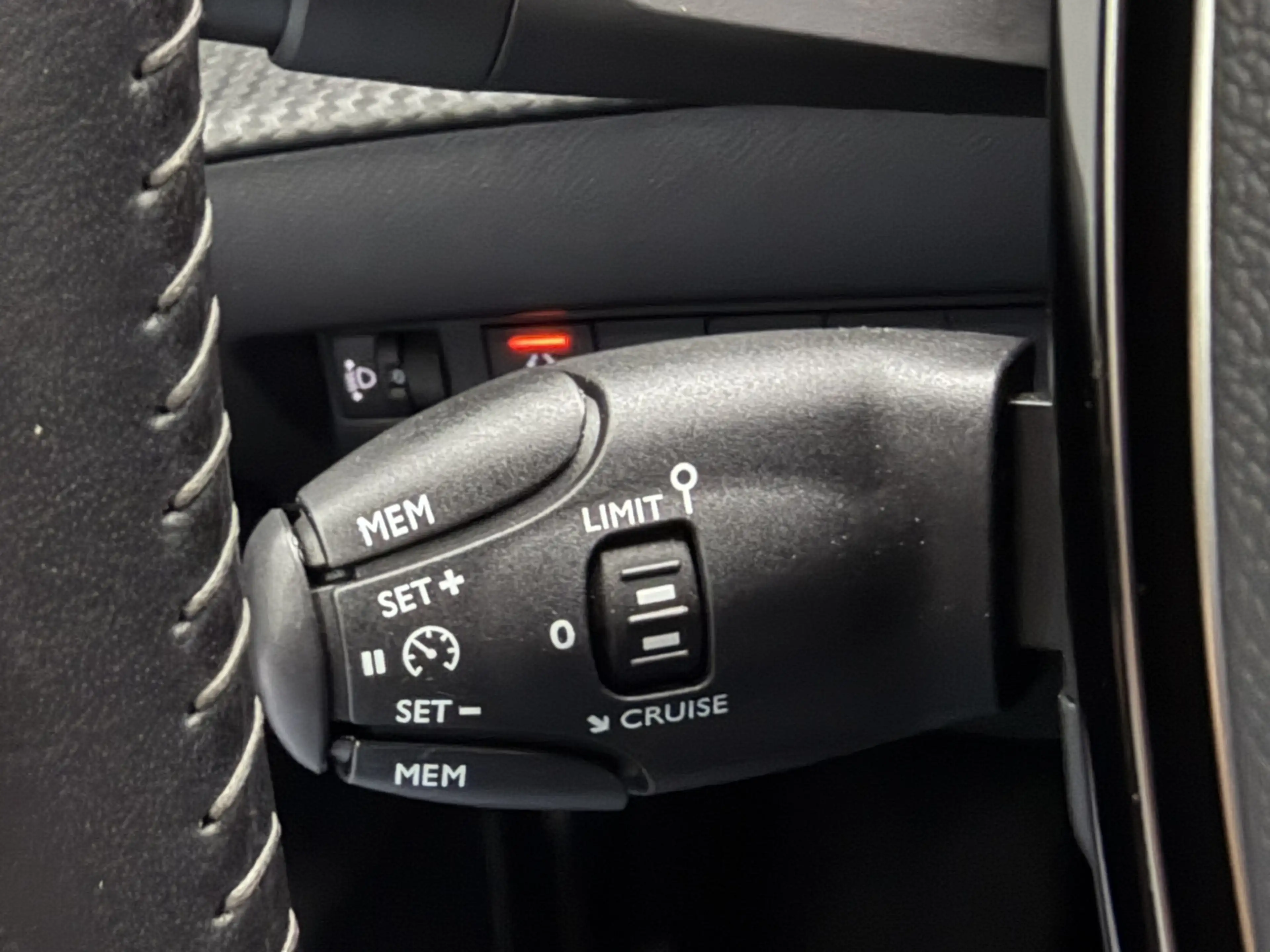 Peugeot e-208 EV Active Pack 50 kWh 3-Fase SOH 92,4% | Navigatie — photo 22