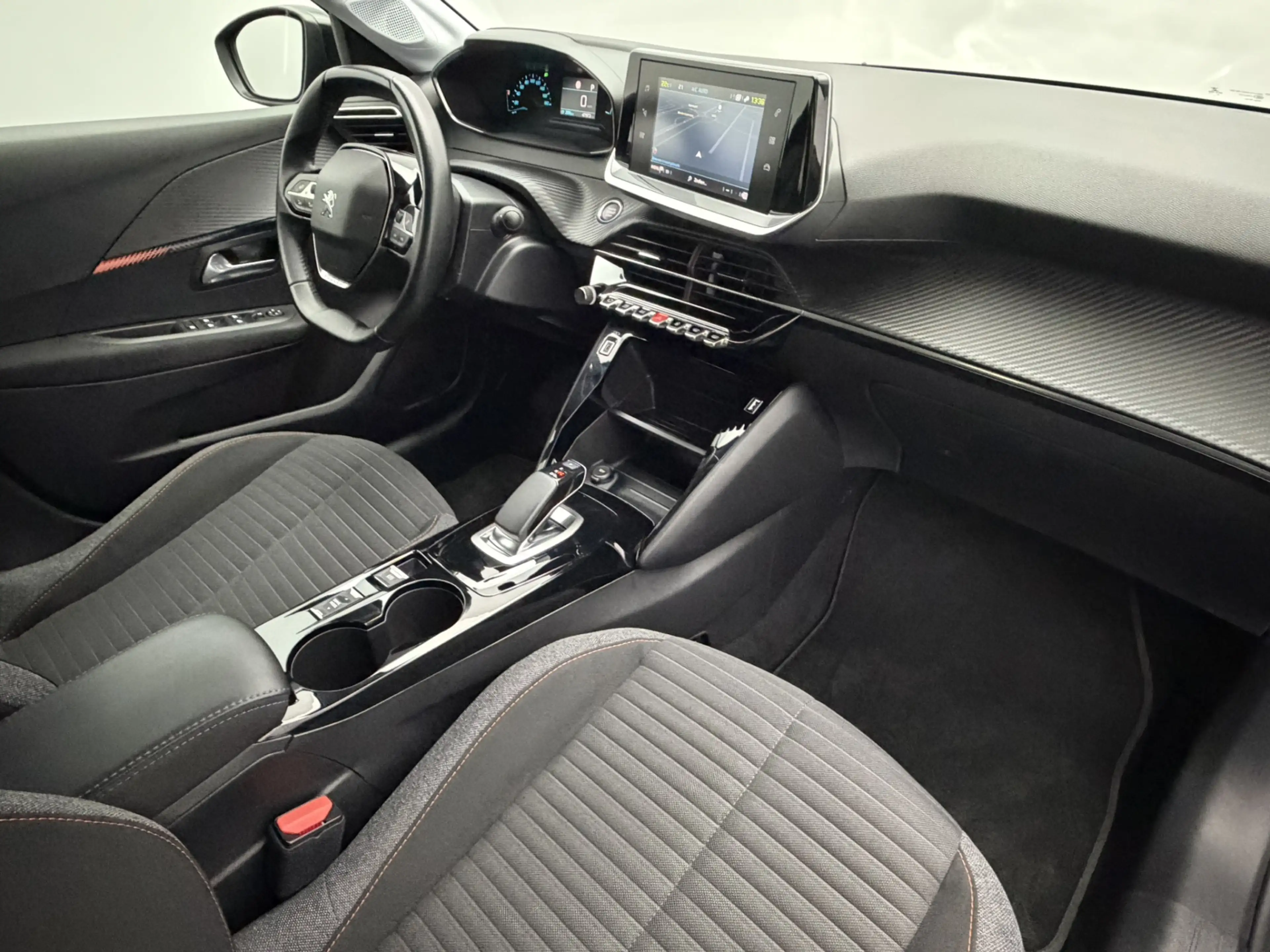 Peugeot e-208 EV Active Pack 50 kWh 3-Fase SOH 92,4% | Navigatie — photo 9