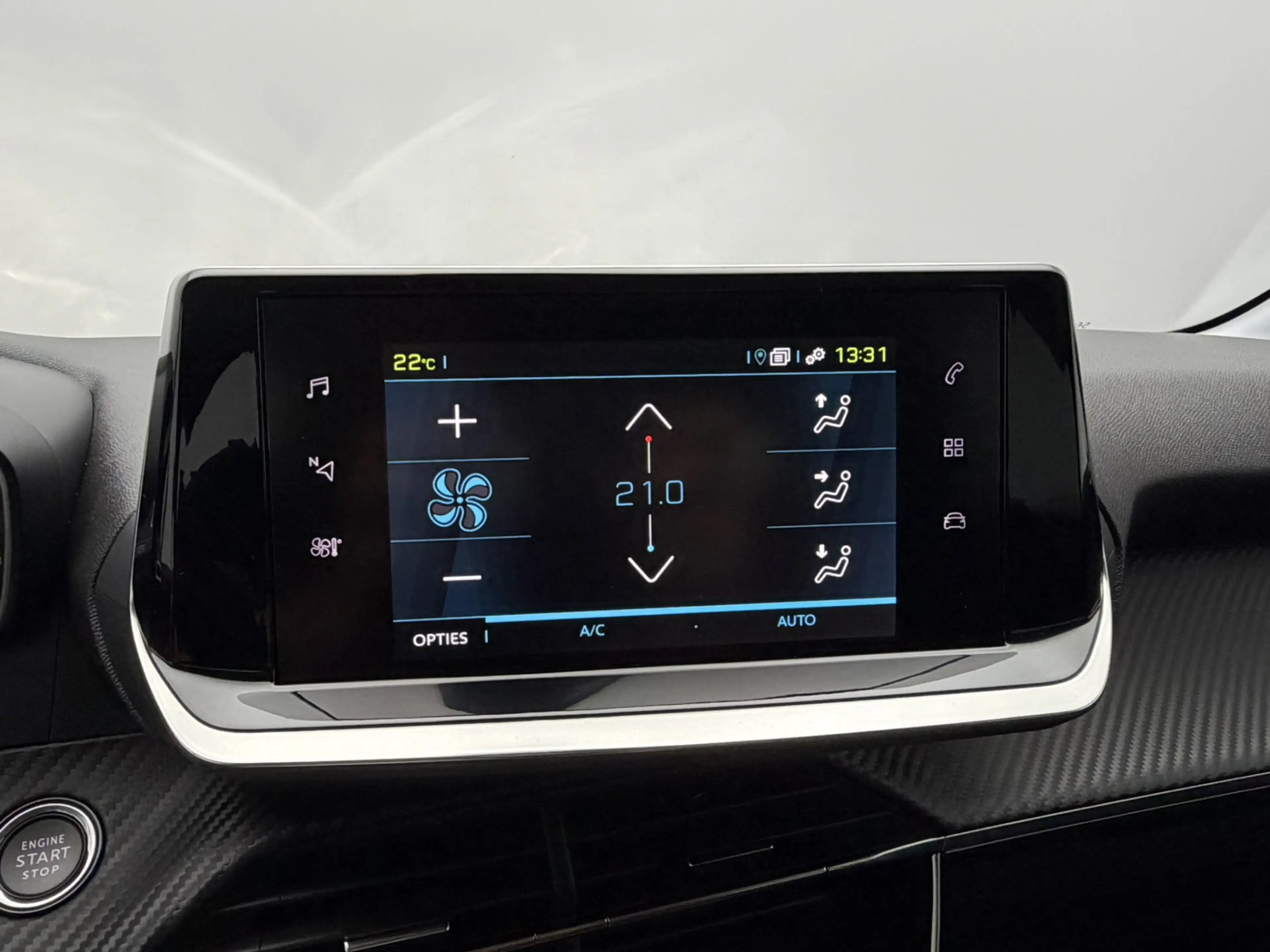 Peugeot e-208 EV Active Pack 50 kWh 3-Fase SOH 92,4% | Navigatie — photo 14