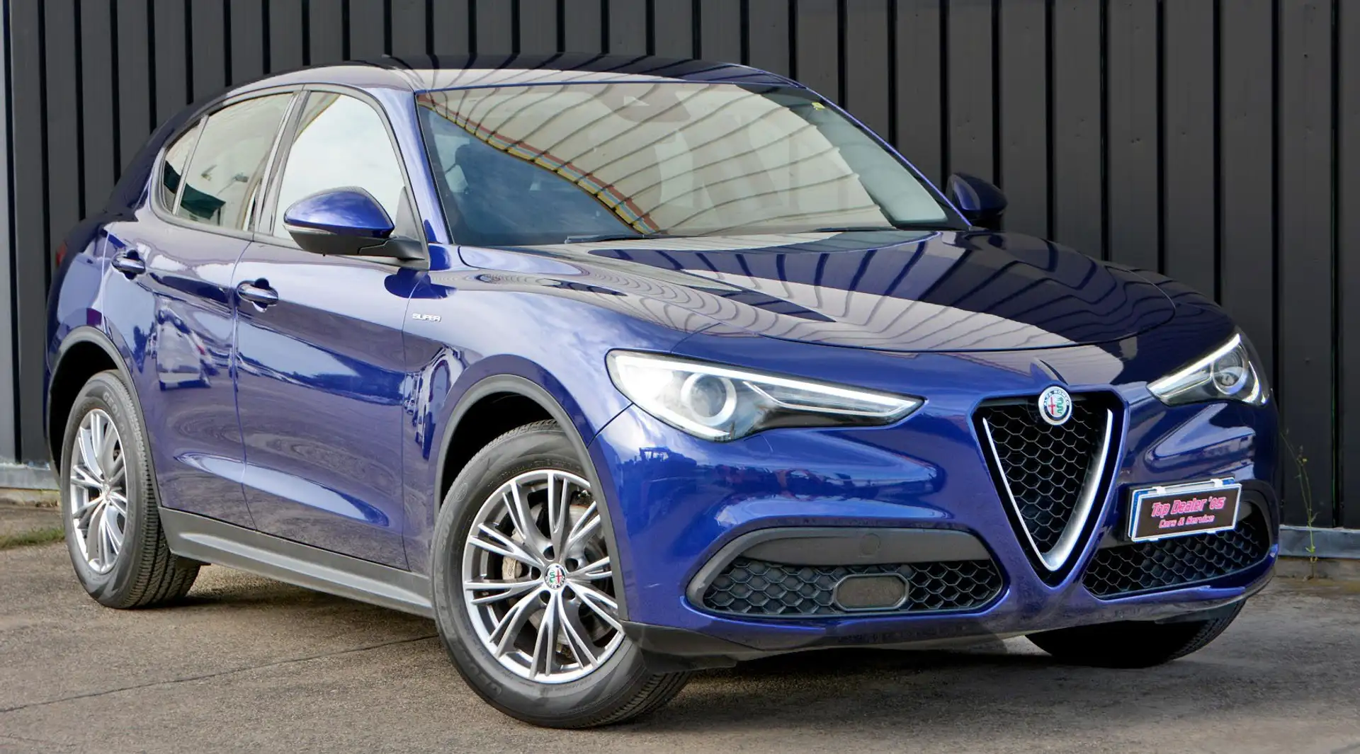 Alfa Romeo Stelvio 2.2 t Super rwd 160cv auto Blau - 1