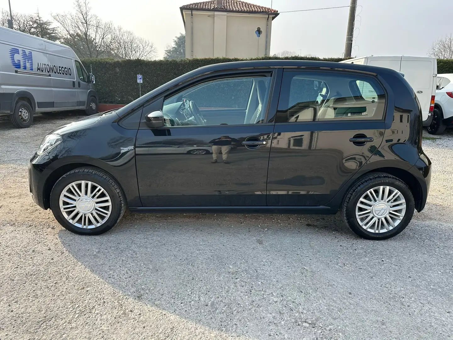 Volkswagen up! Bifuel Ok neo pat. up! 5p 1.0 eco Move 68cv Noir - 2
