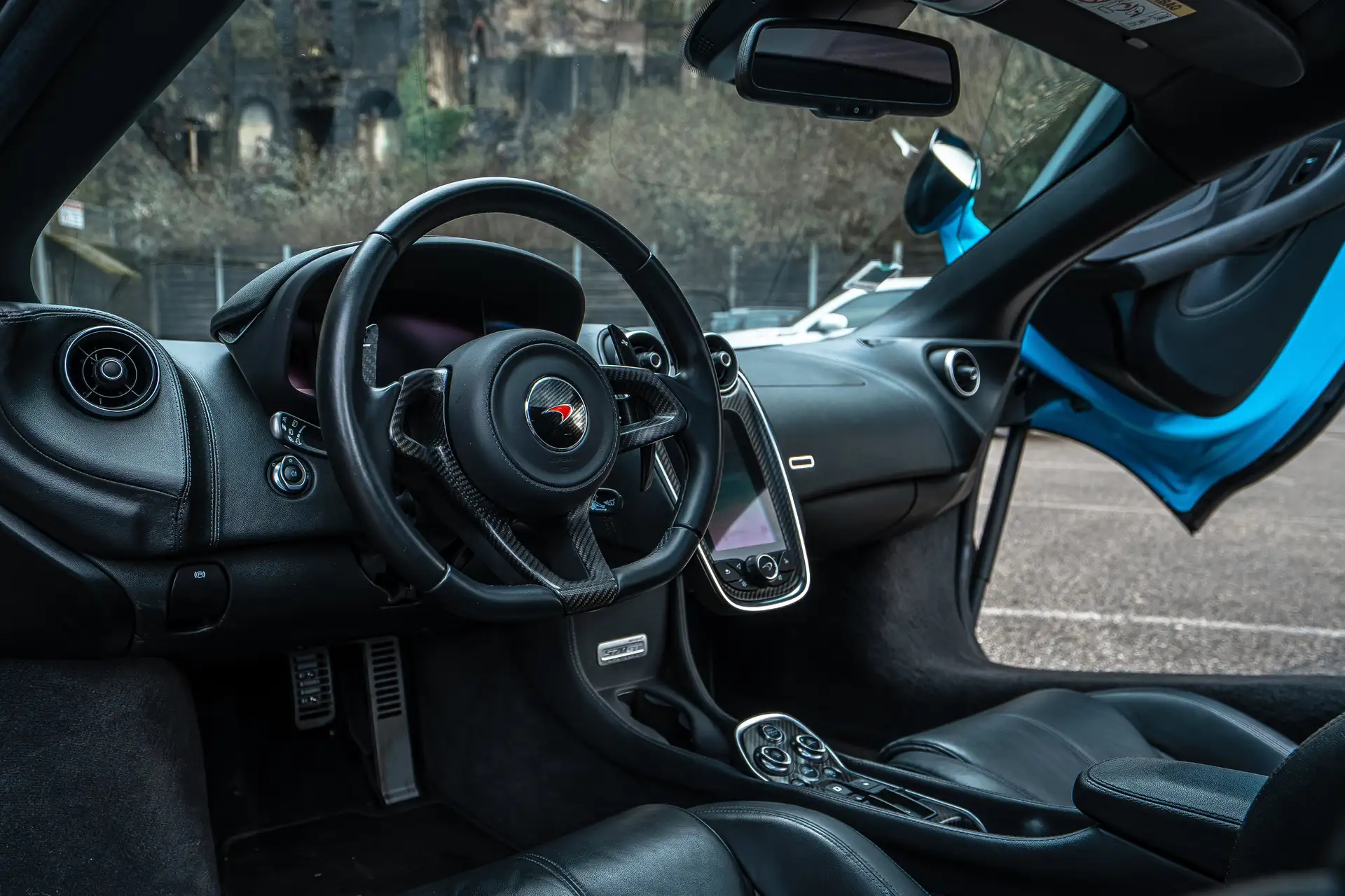 맥라렌 570 Sport Coupe 2019 청록 사진 7