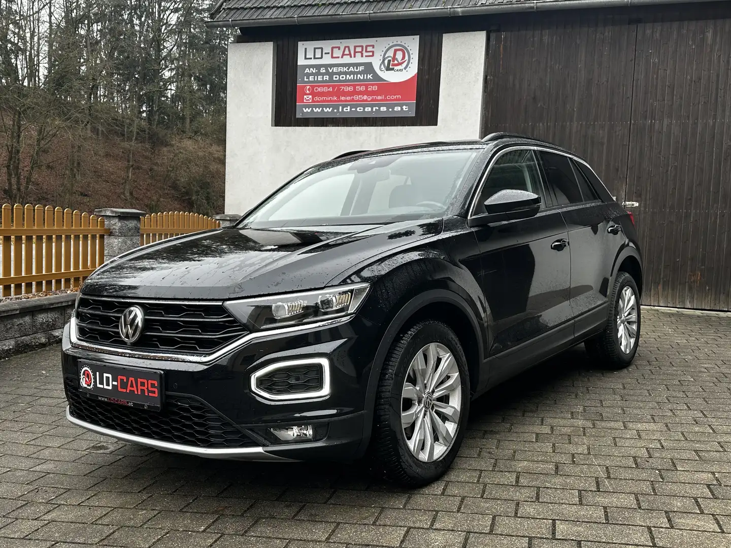 Volkswagen T-Roc 1,0 TSI Design - 1