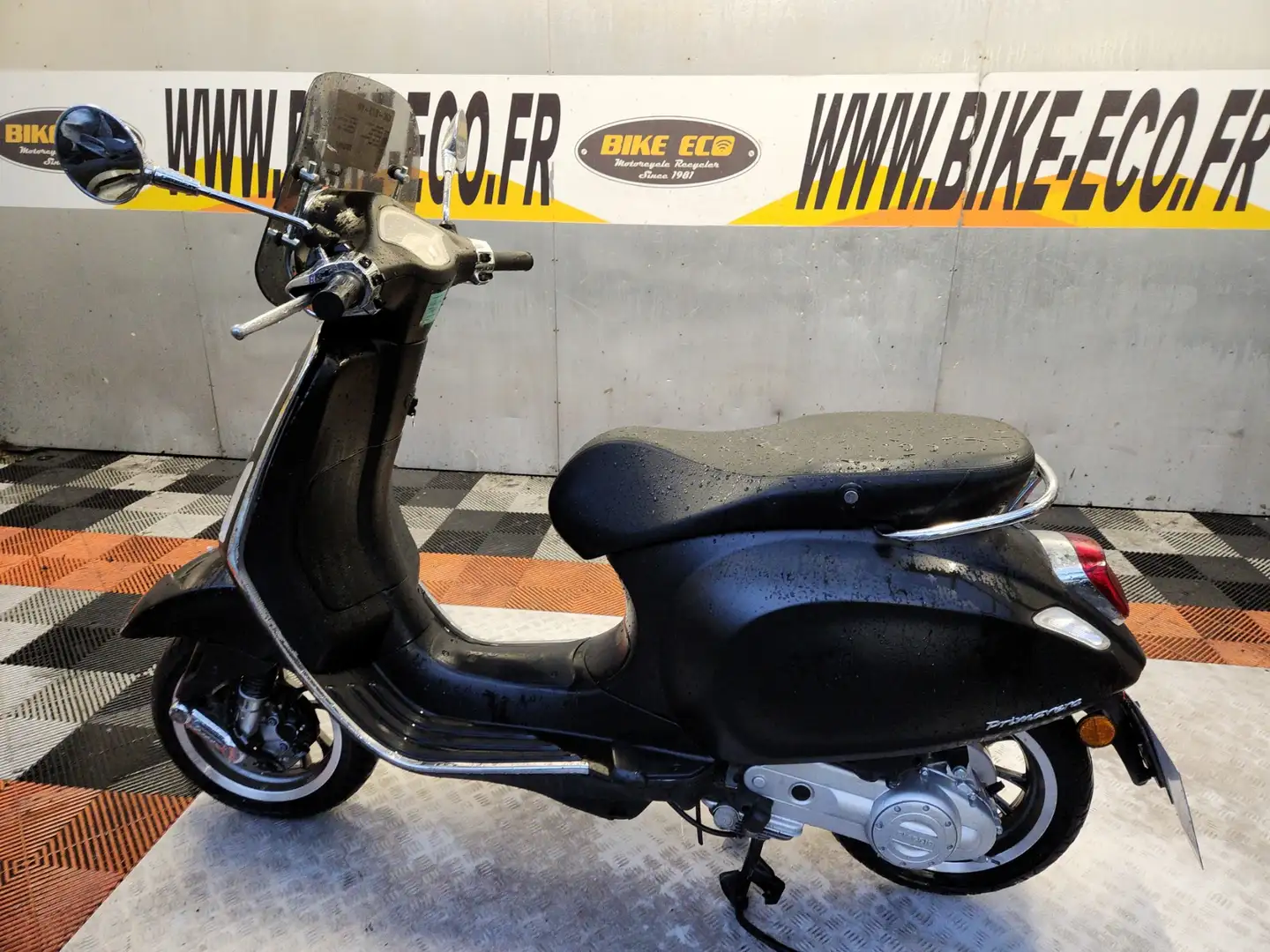 Vespa Primavera 50 Noir - 2