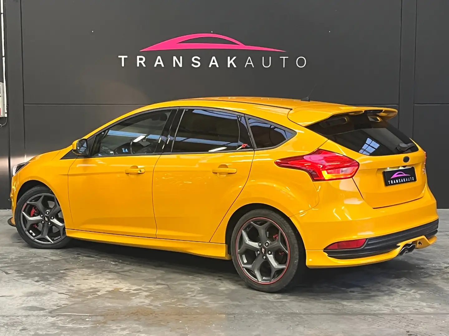 Ford Focus Focus 2.0 TDCi 185 S\u0026amp;S ST Gelb - 2