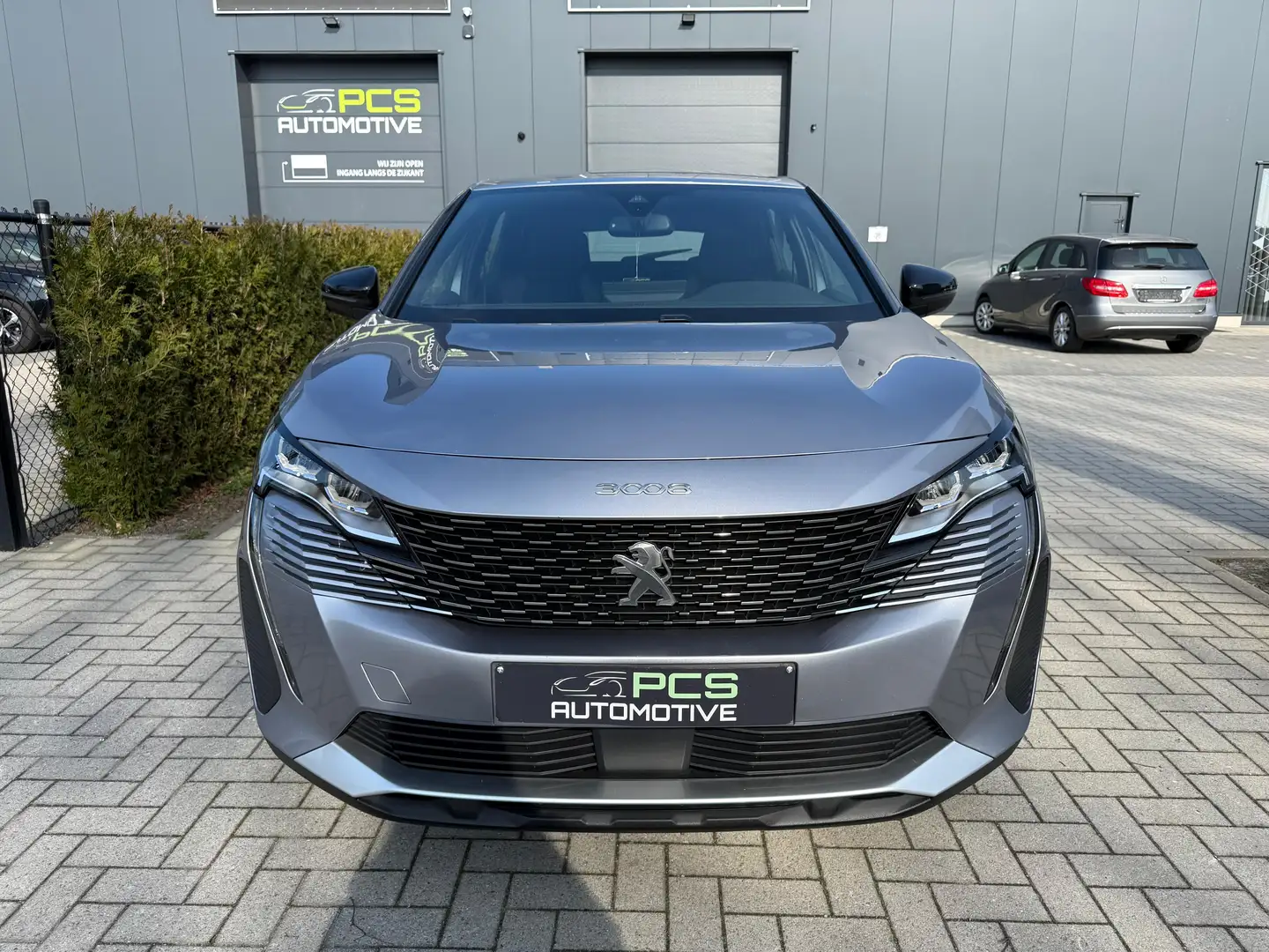Peugeot 3008 1.5 Diesel / 1e Eigenaar / BTW-aftrekbaar / 2023 Silber - 2