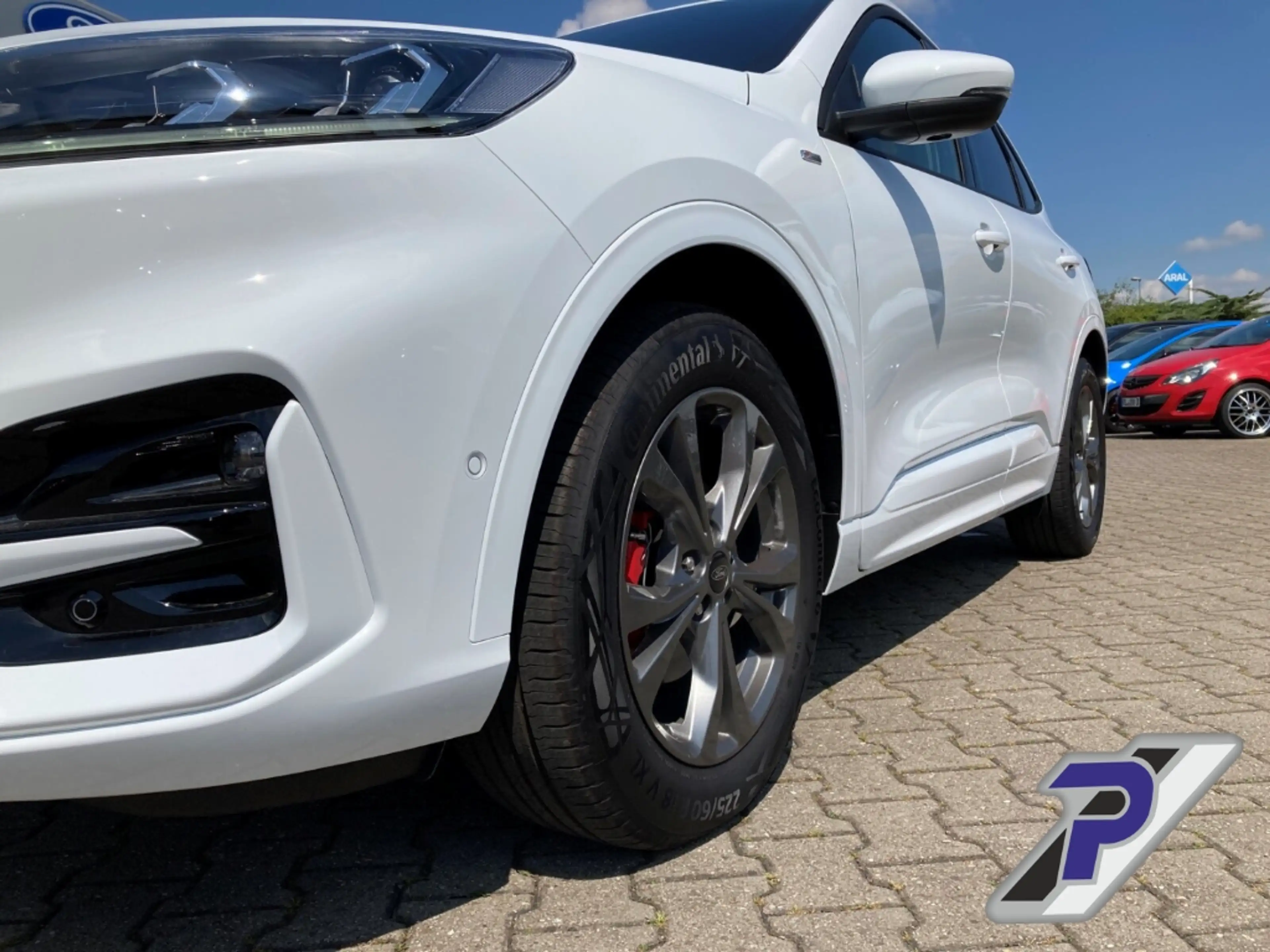 Ford Kuga ST-Line Navi HUD LED KURVENLICHT ACC ELEK:HECKKLAP — photo 9