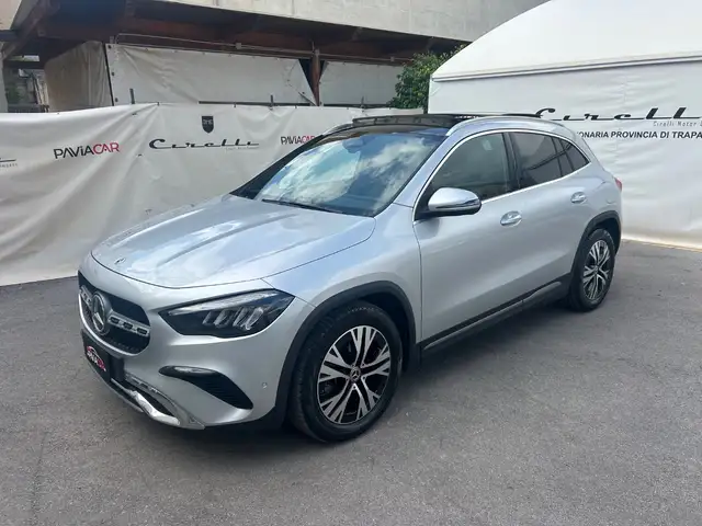 Mercedes-Benz GLA 180 GLA 200 d Automatic AMG Line Prem. Plus