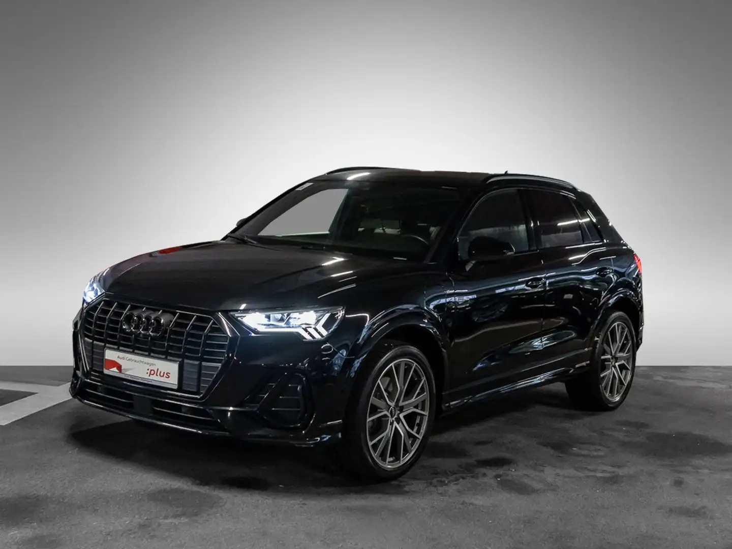 Audi Q3 45 TFSI e S line AHK Standklima 360° LED 20'' Schwarz - 2