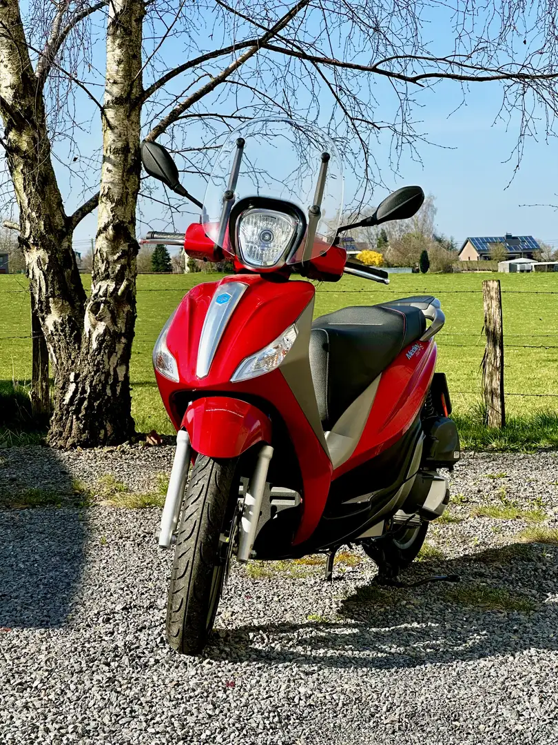 Piaggio Medley 125 - 1