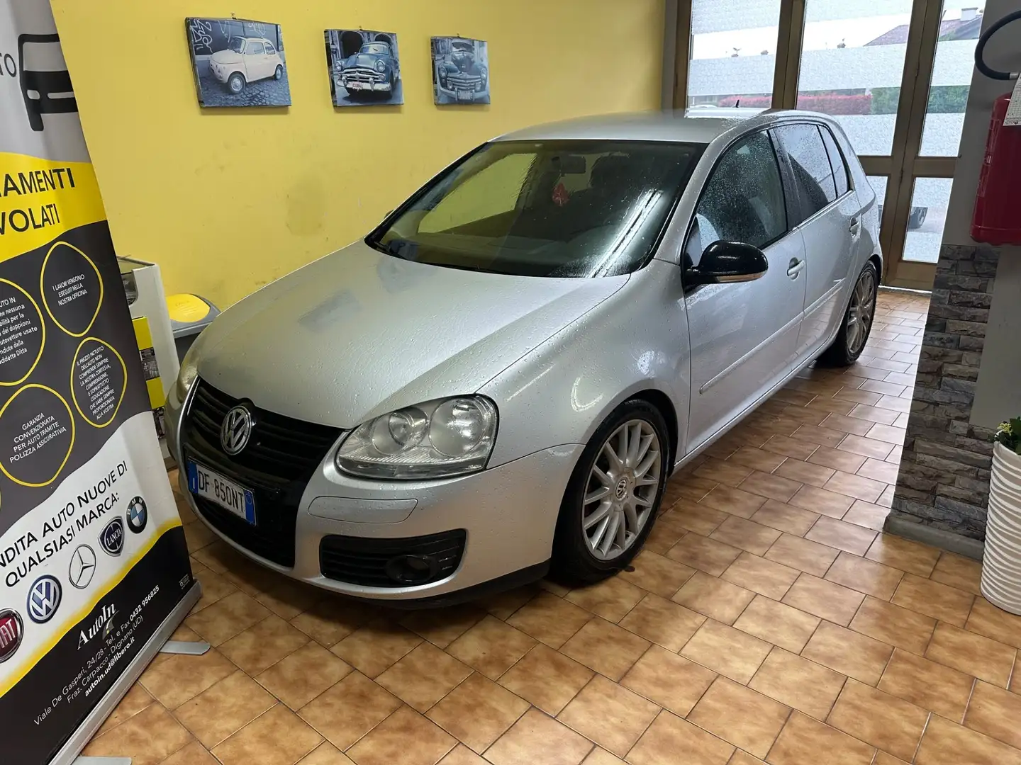 Volkswagen Golf 2.0/170CV TDI DPF 5p. DSG GTD Grigio - 2