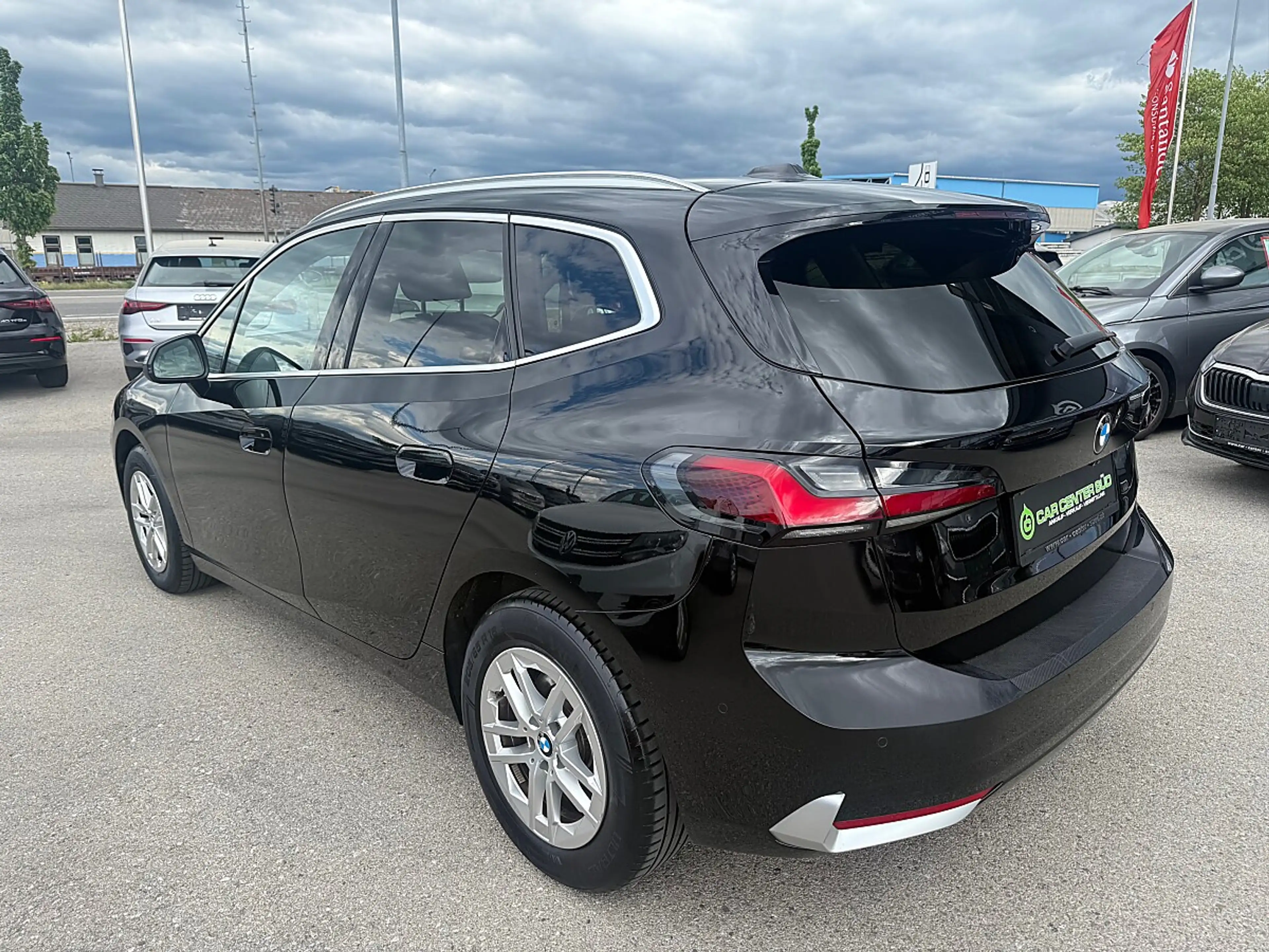 BMW 220 i Active Tourer 48 V Aut. — photo 6