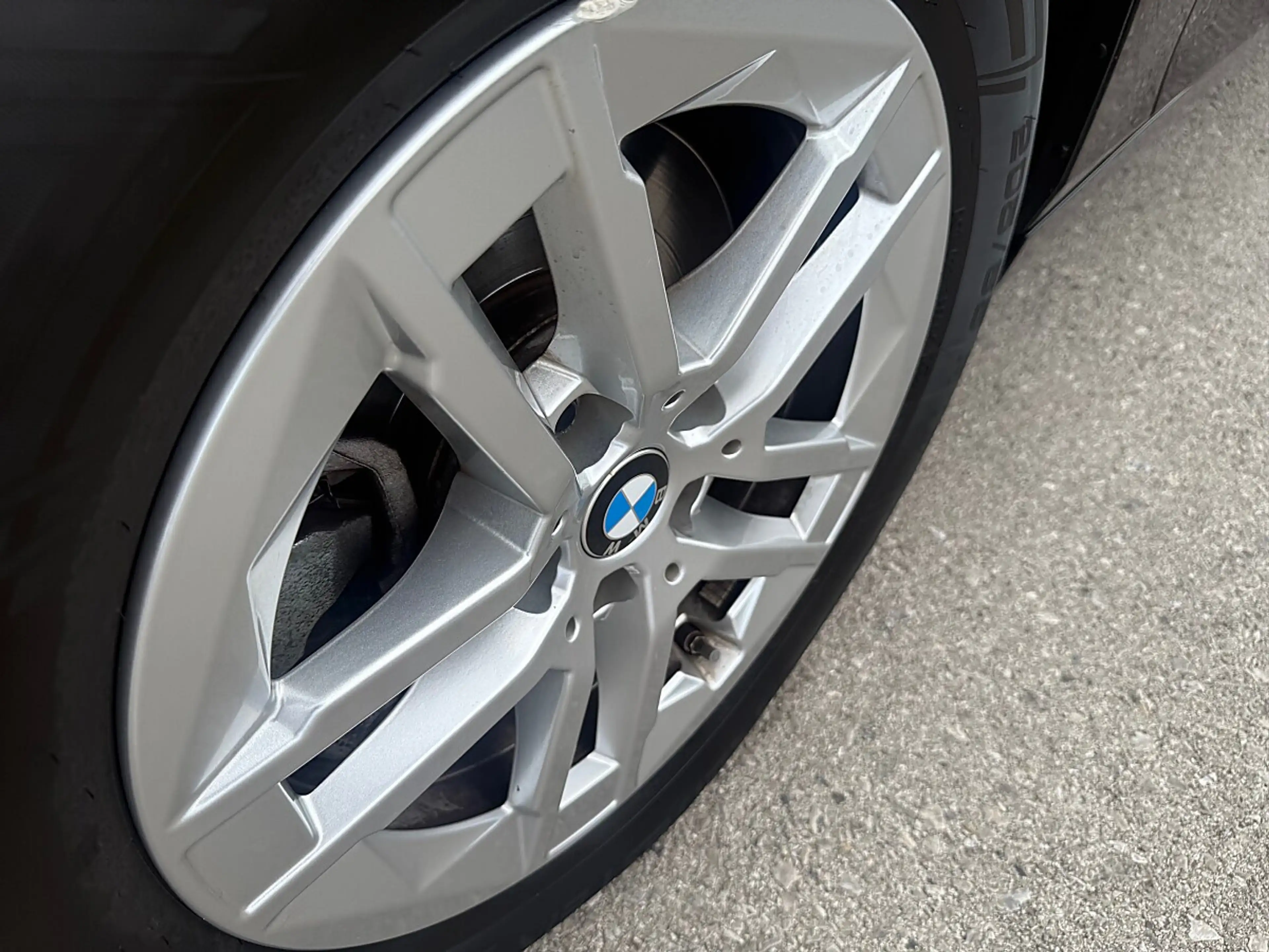 BMW 220 i Active Tourer 48 V Aut. — photo 12