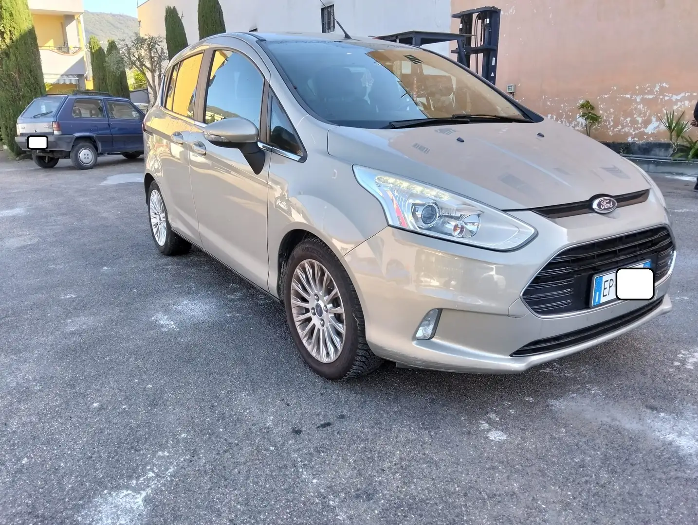 Ford B-Max B-Max 1.6 Titanium Benzina+Gpl Beige - 2