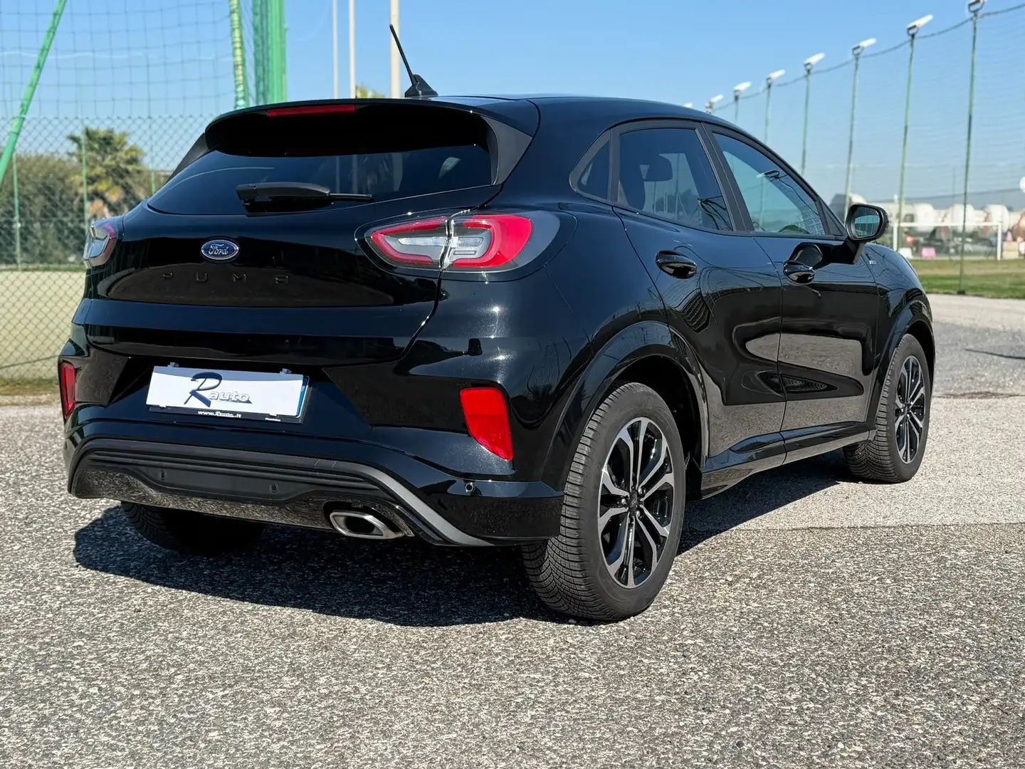 Ford Puma 1.0 ecoboost h ST-Line s Nero - 2