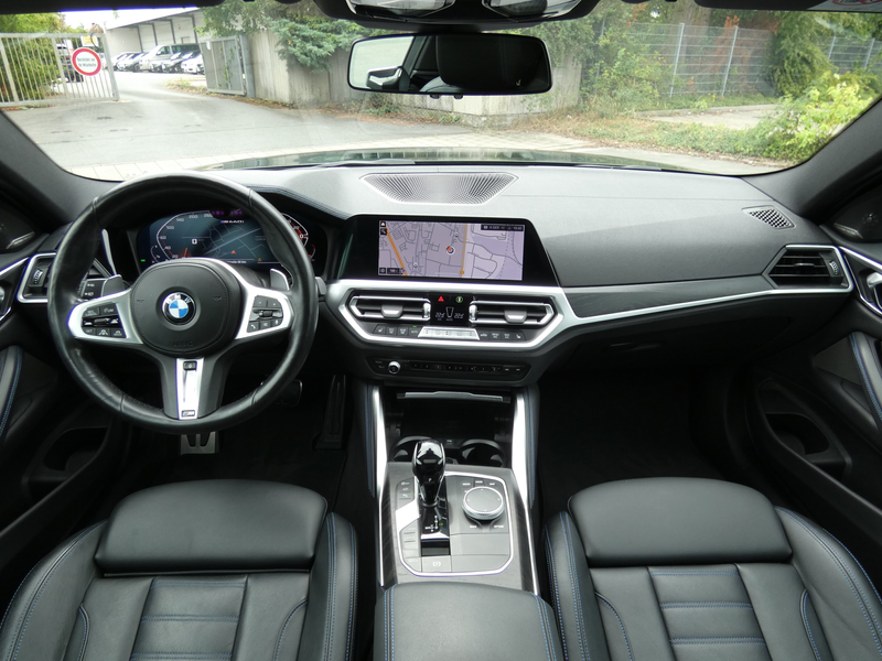 BMW 440 M440i xDrive Coupé — photo 15