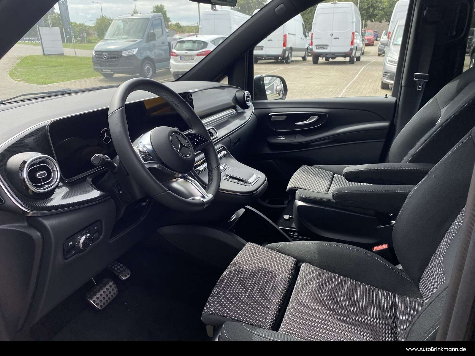 Mercedes-Benz V 250