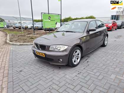 BMW 118 1-serie 118i High Executive / Nette auto / Zeer go