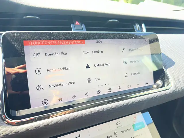 Land Rover Range Rover Evoque view 18