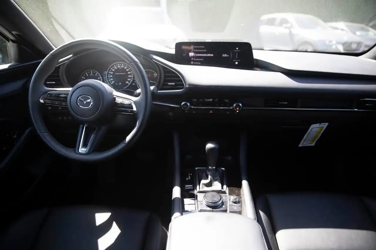 Mazda 3 photo Mazda 3