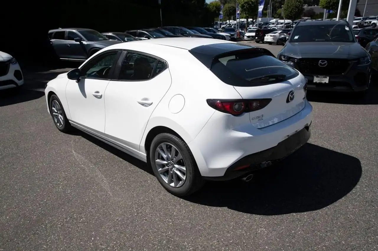 Mazda 3 photo Mazda 3