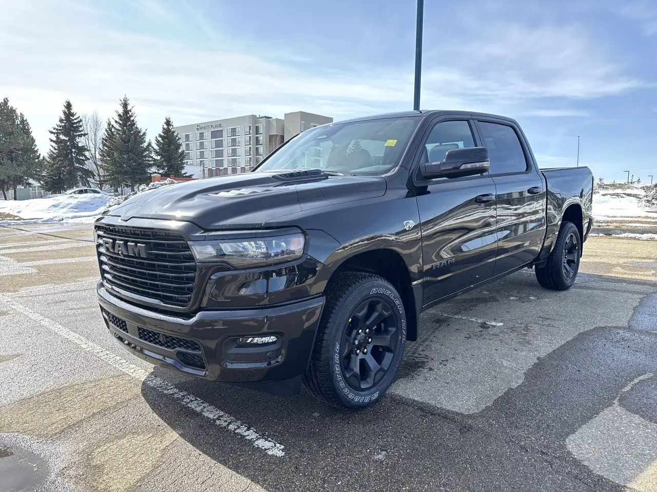 RAM 1500 снимка RAM 1500