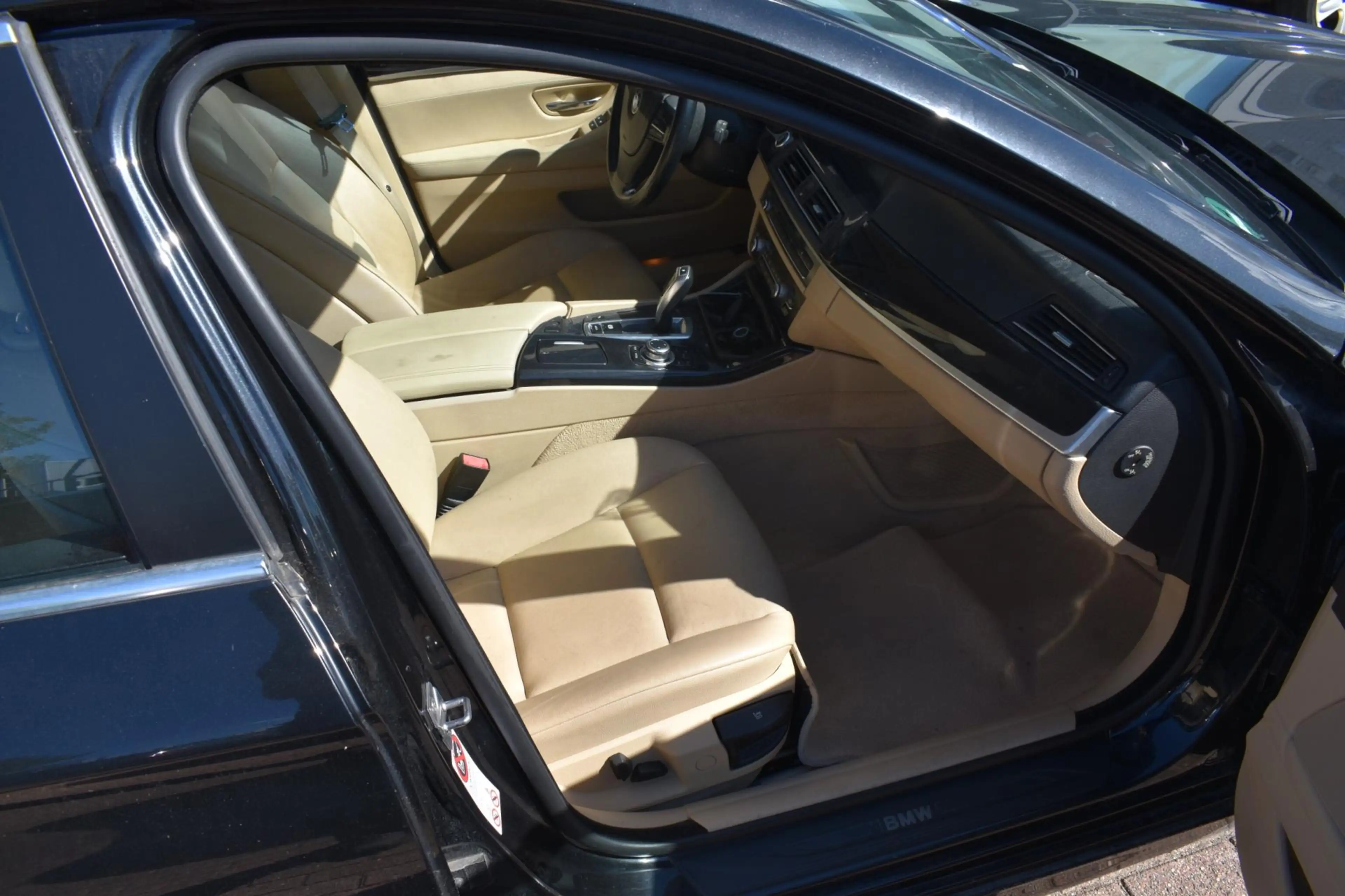 BMW 528 5-serie Touring 528i Executive — photo 22