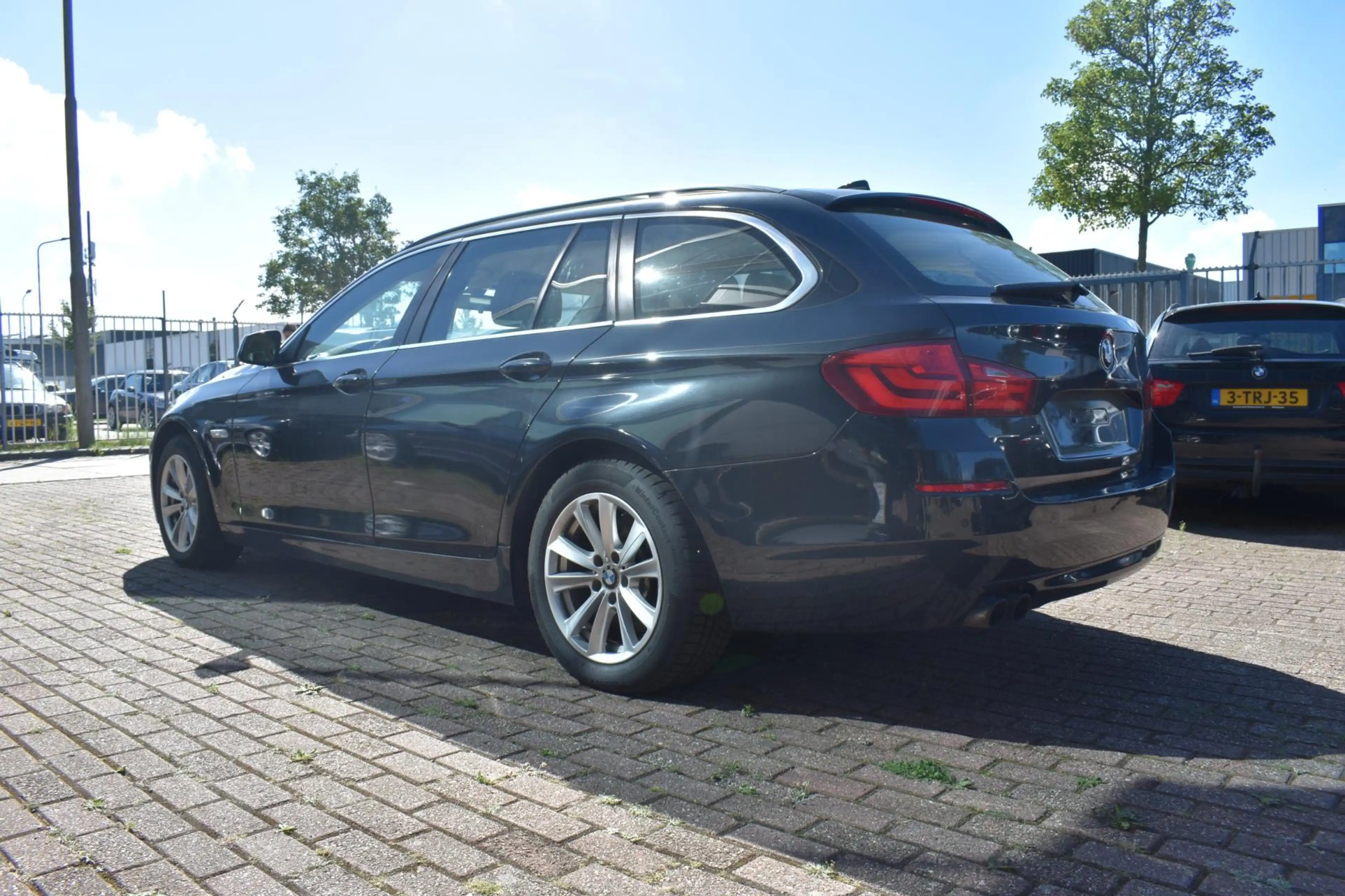 BMW 528 5-serie Touring 528i Executive — photo 6