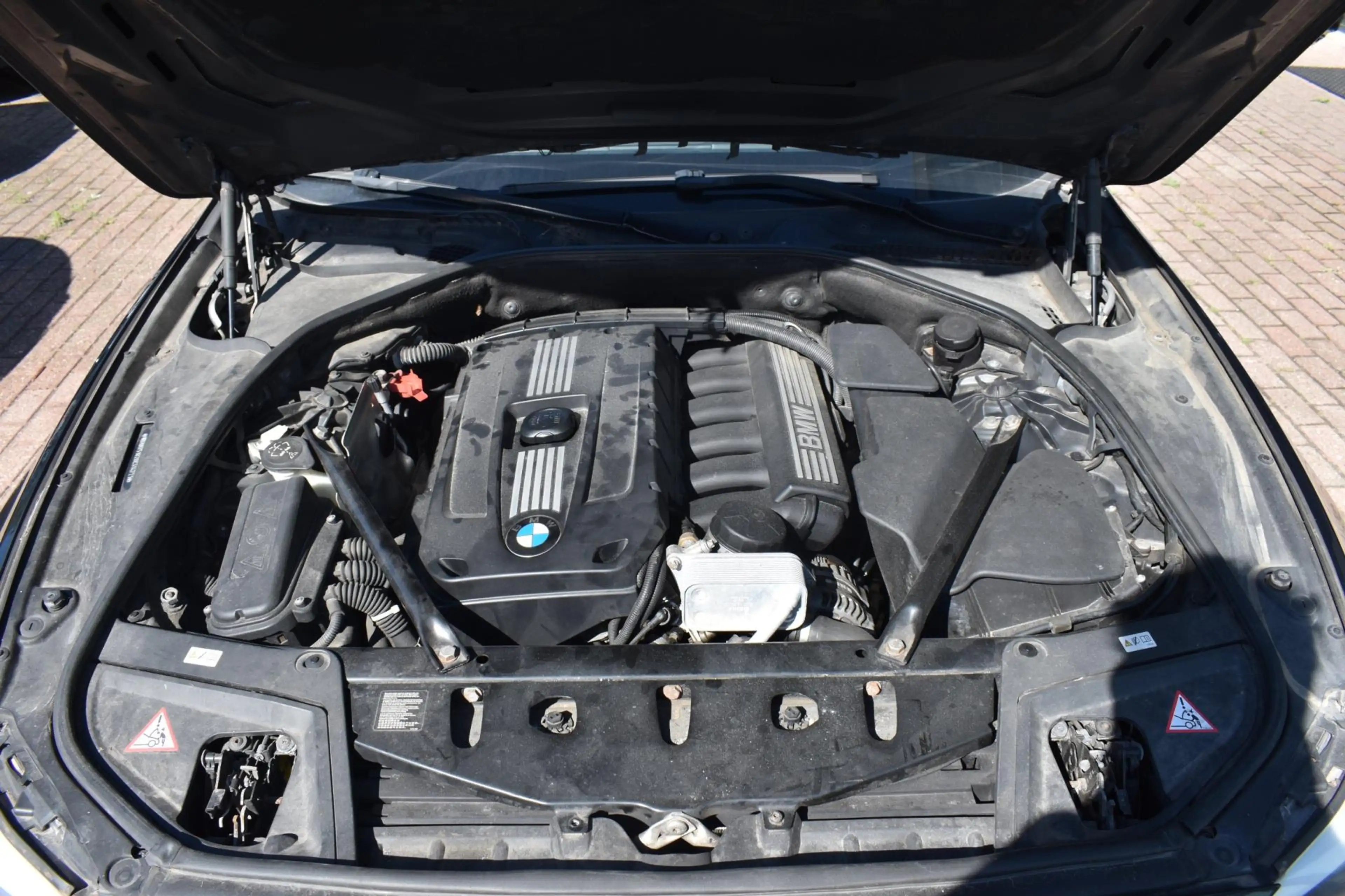 BMW 528 5-serie Touring 528i Executive — photo 29