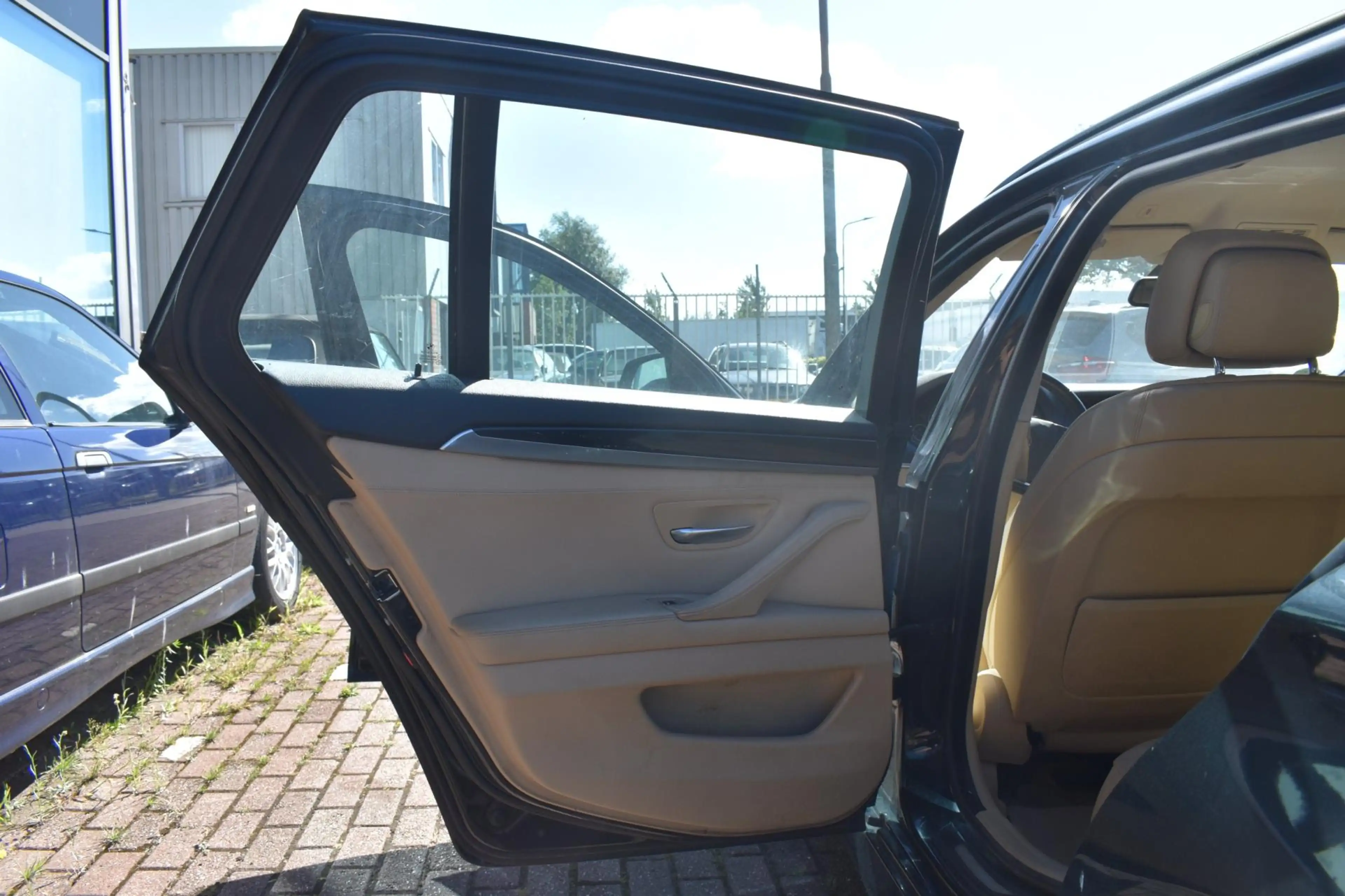 BMW 528 5-serie Touring 528i Executive — photo 14