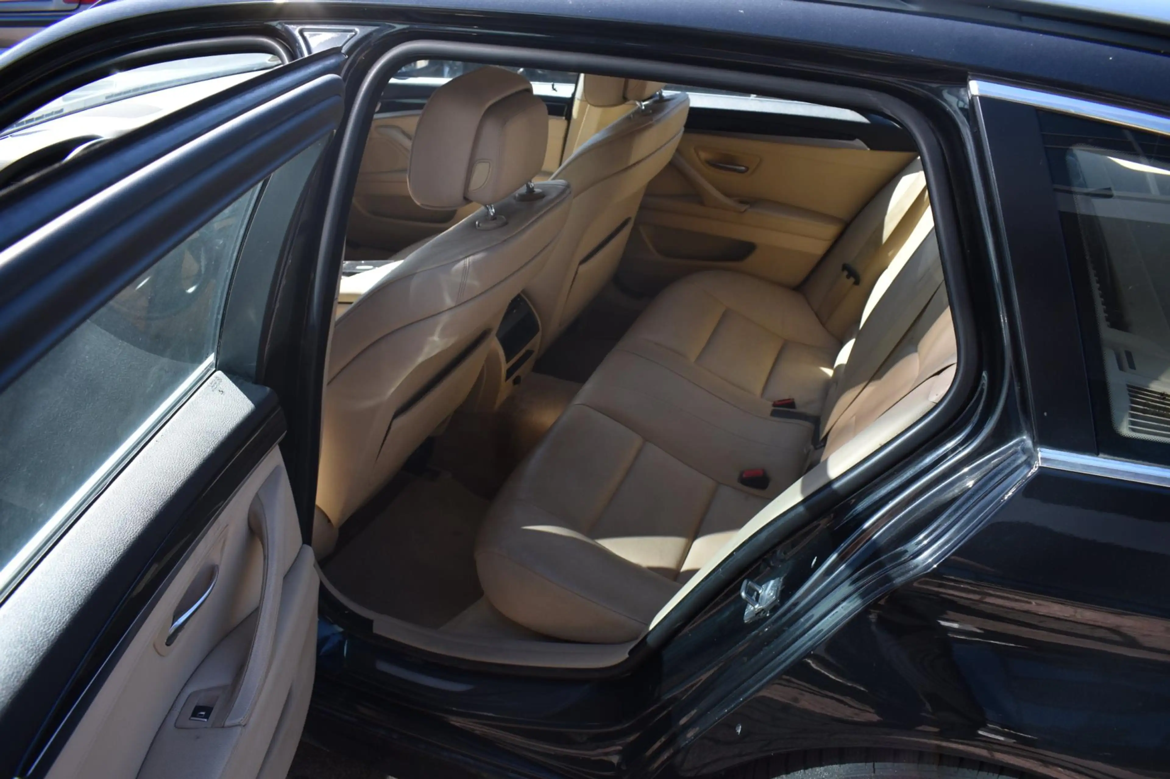 BMW 528 5-serie Touring 528i Executive — photo 15