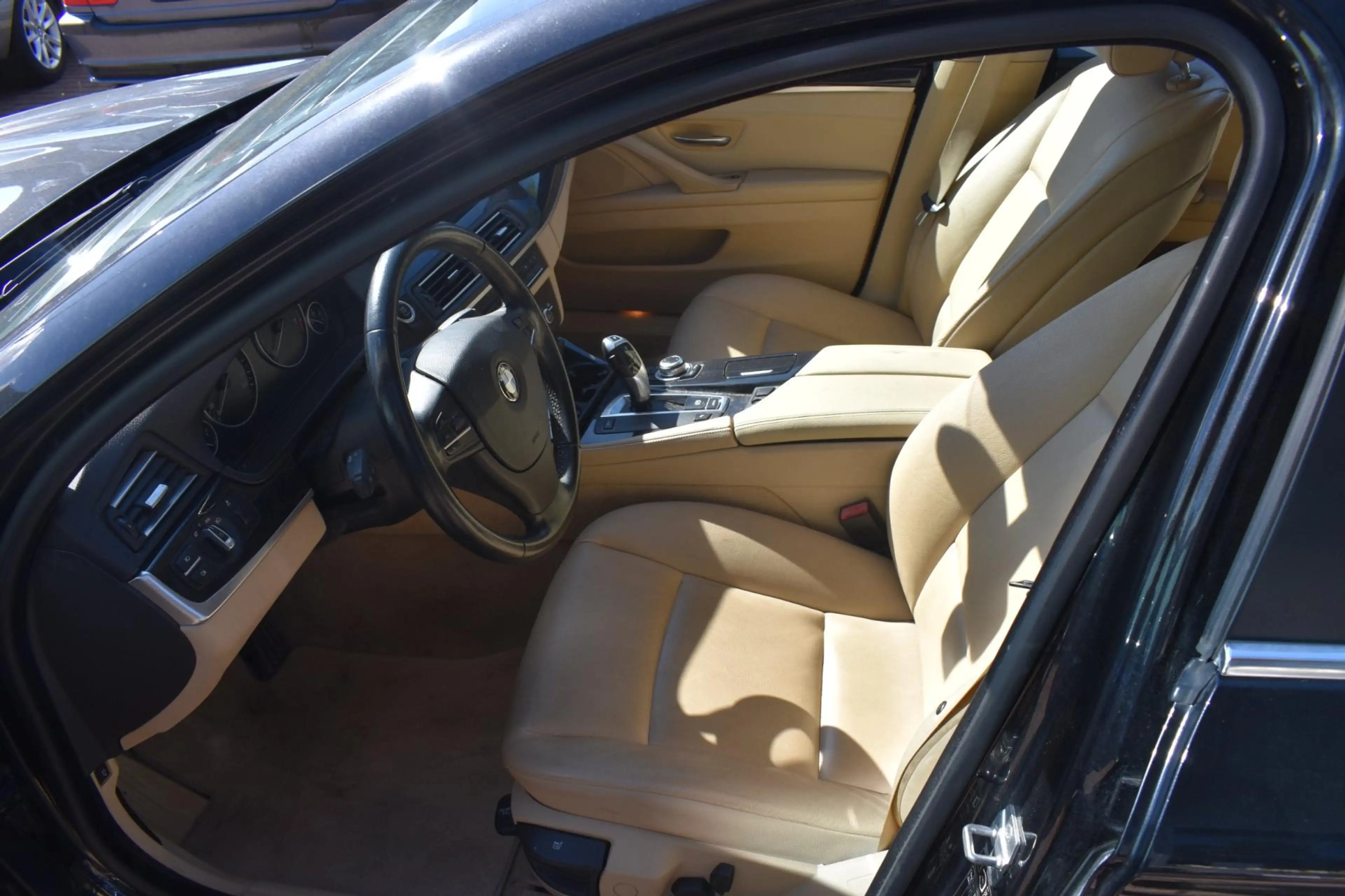 BMW 528 5-serie Touring 528i Executive — photo 13