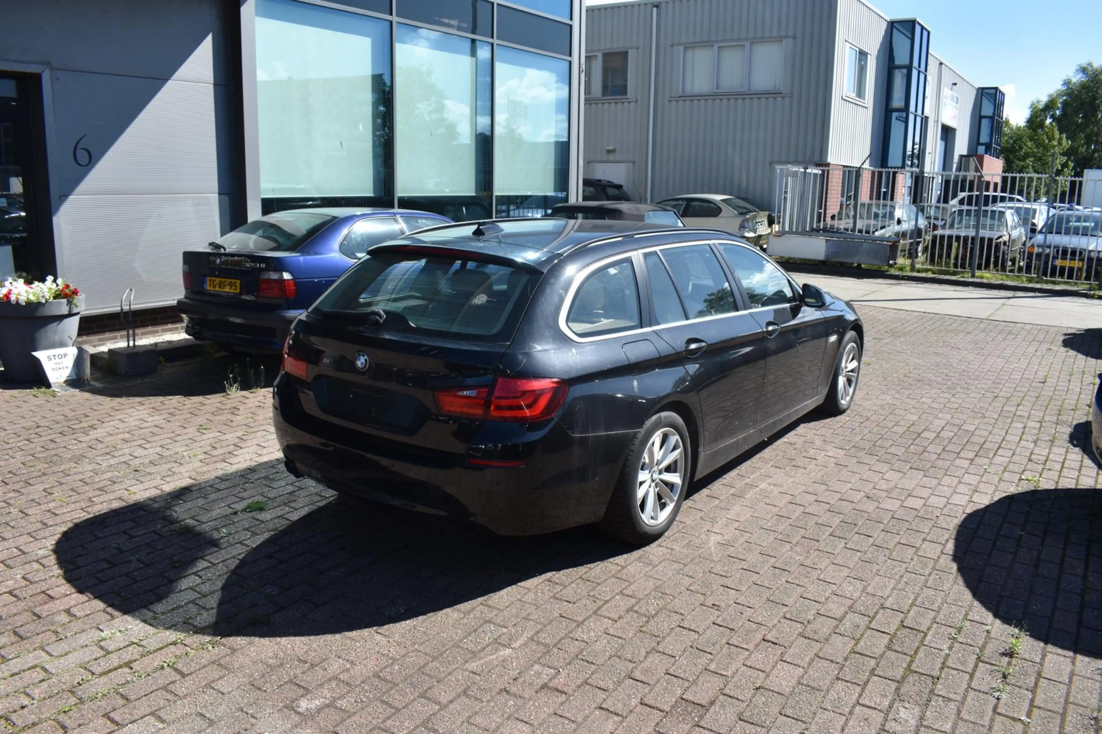 BMW 528 5-serie Touring 528i Executive — photo 4