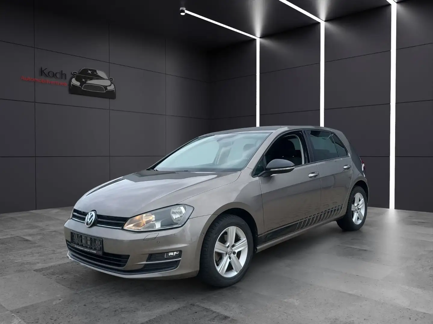 Volkswagen Golf VII Lim. Comfortline BMT Grau - 1