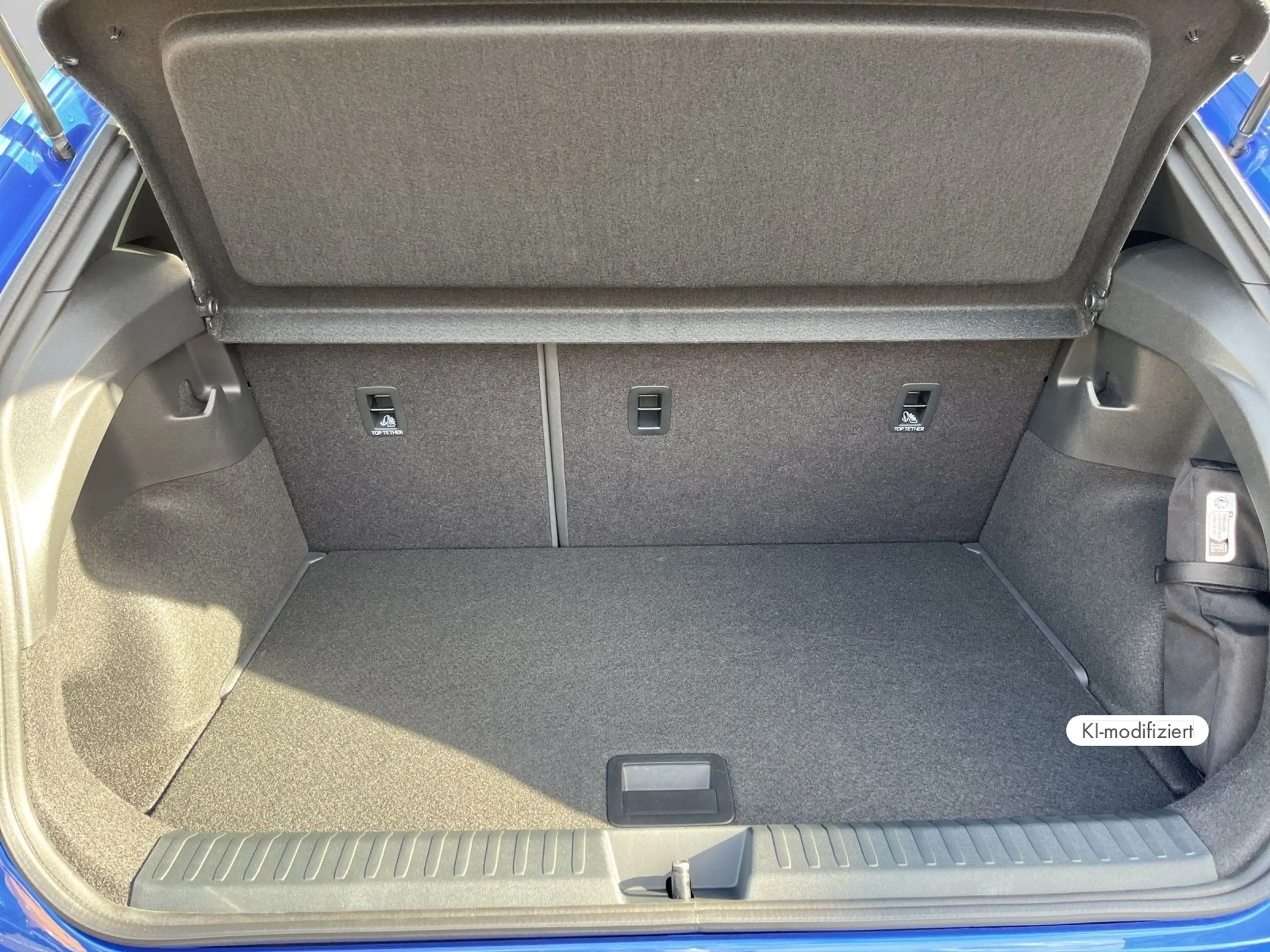 Volkswagen ID. Polo Launch-Edition Style 155 kW (211 PS) 52 — photo 15