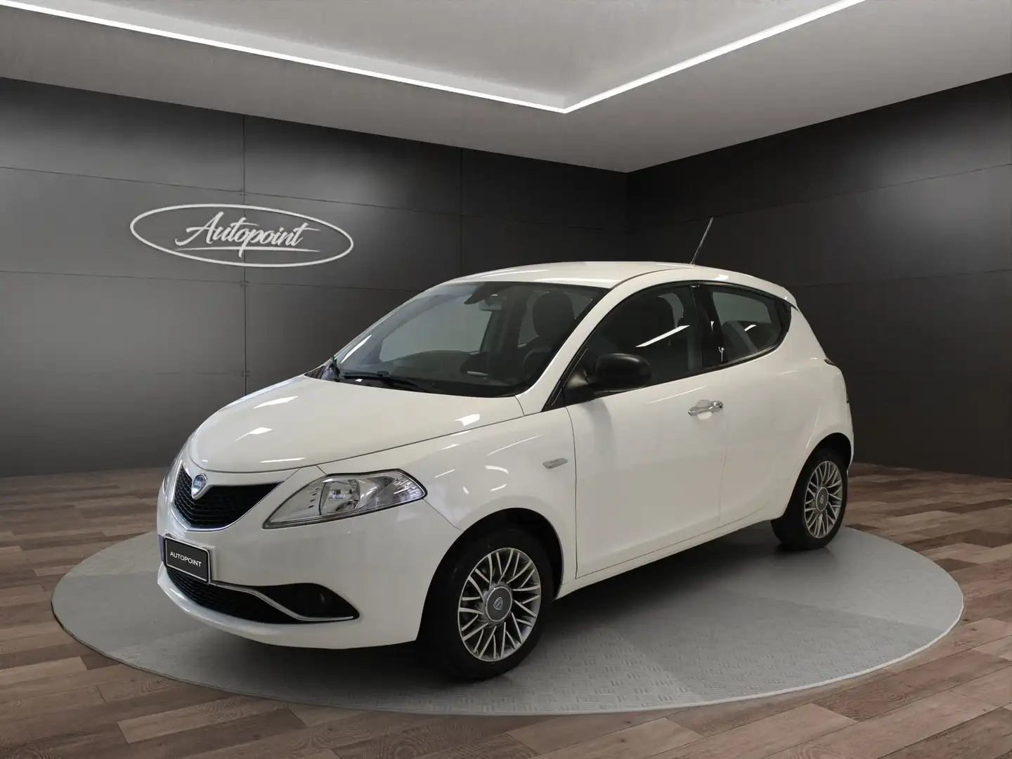 Lancia Ypsilon 1.3 MJT 16V 95 CV 5 porte S&S Gold Blanc - 1