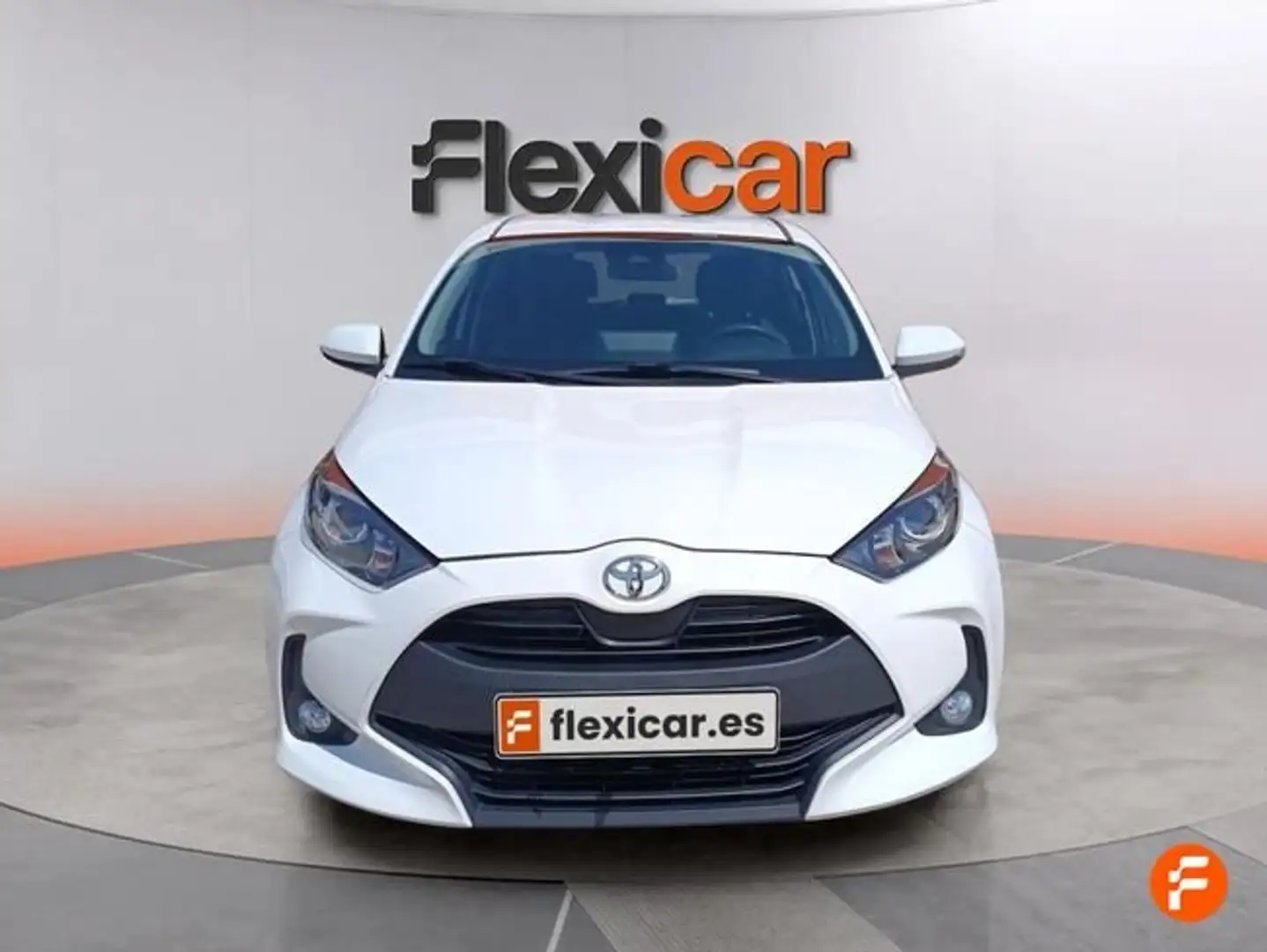 Toyota Yaris 1.0 Blanco - 2