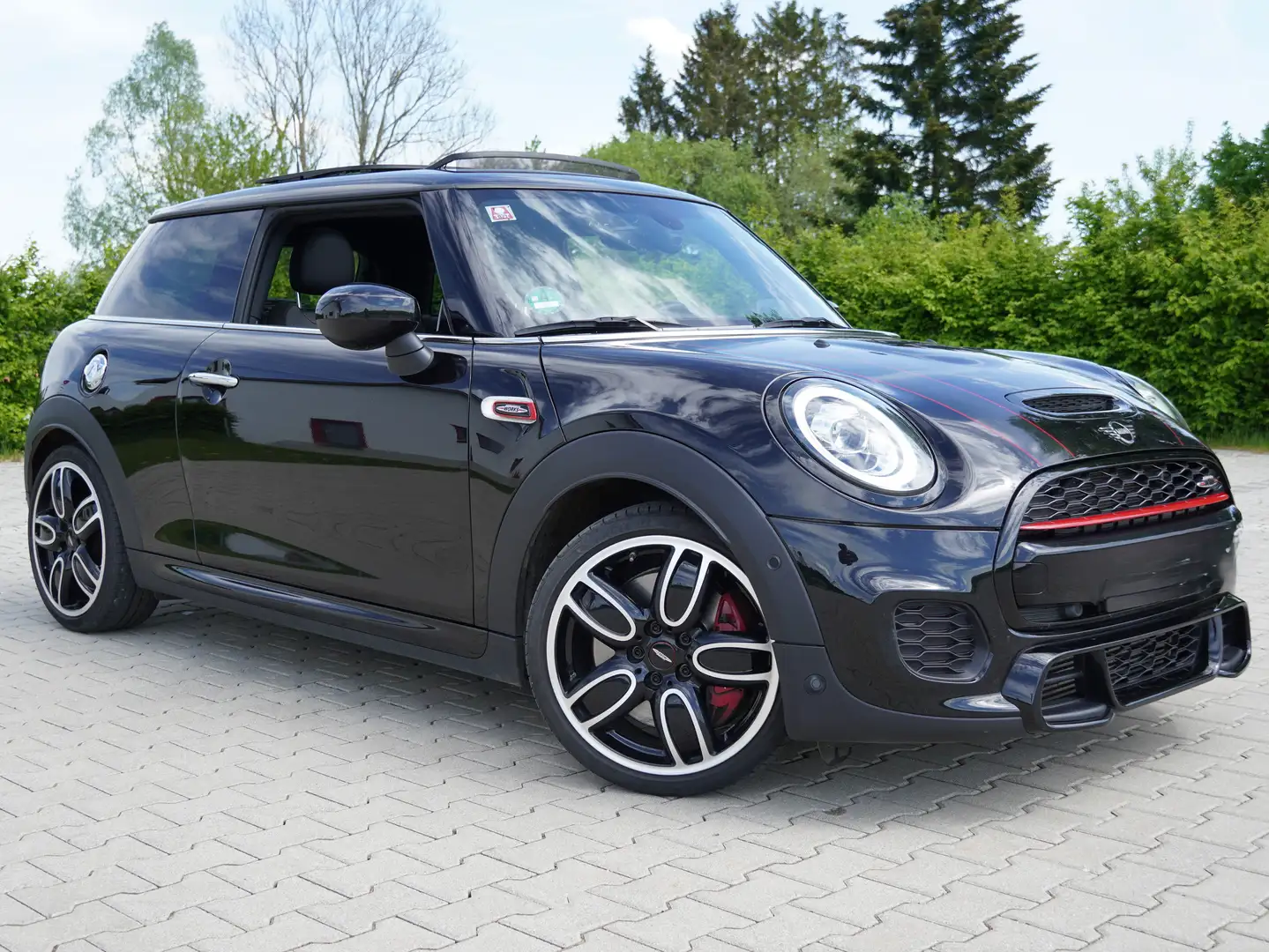 MINI John Cooper Works Mini John Cooper Works Schwarz - 2
