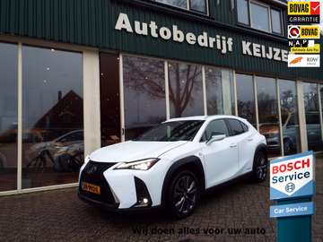F Sport First Edition NL AUTO-TREKHAAK-LEER-STUURV